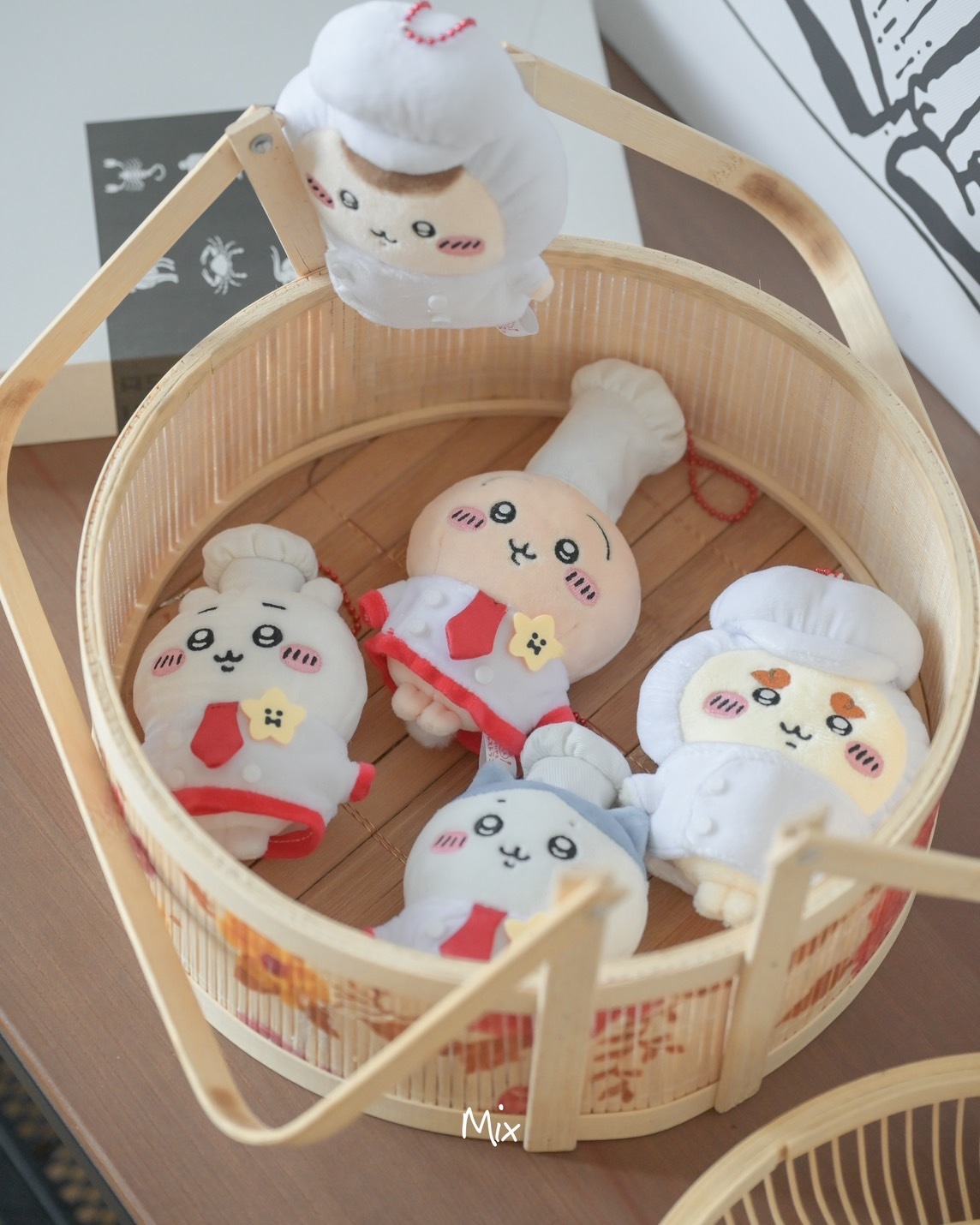 iSNEAKERS｜日本 Chiikawa 吉伊卡哇 廚師系列 吊飾 胸針 地毯