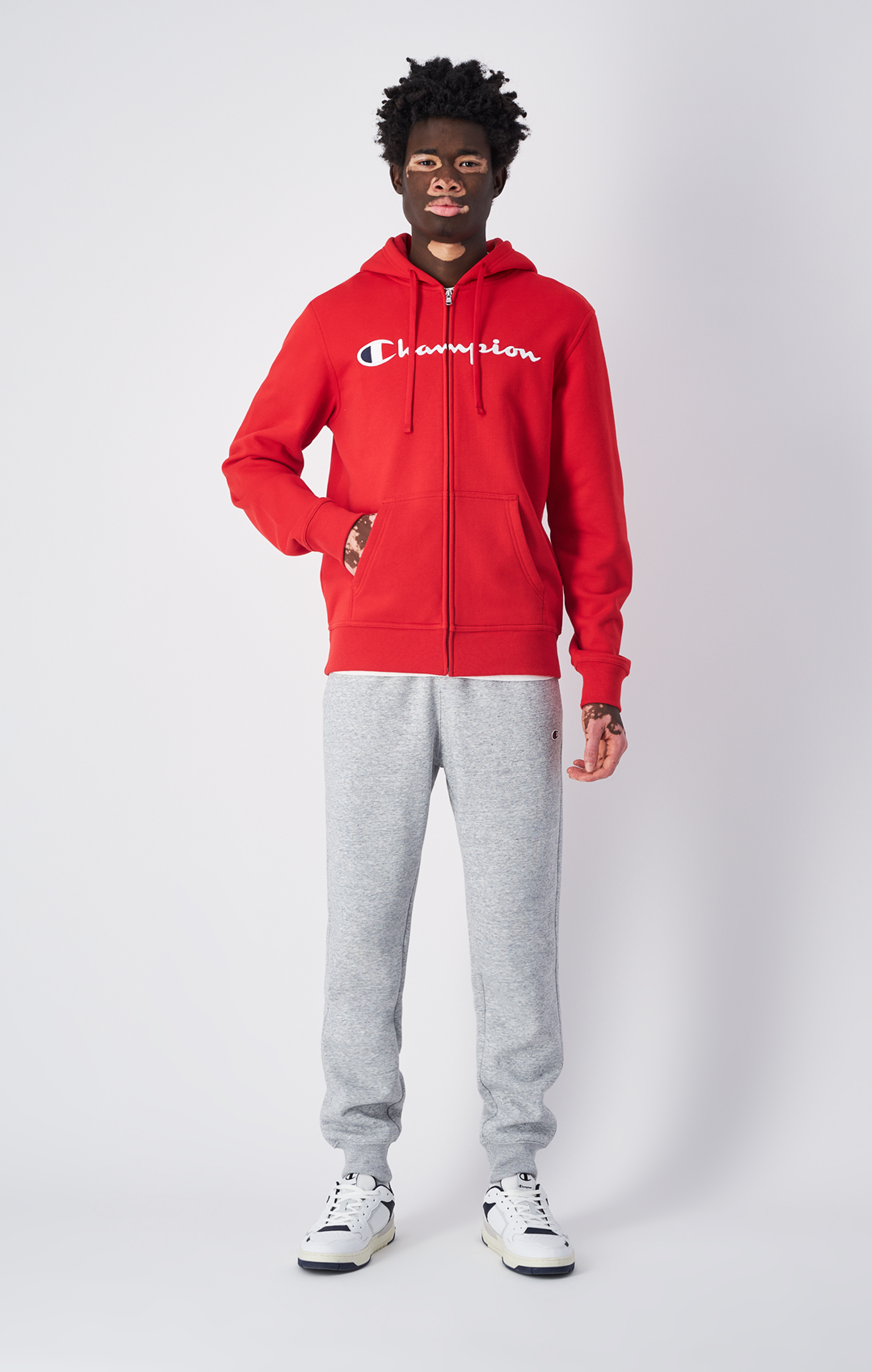 男款-經典草寫刺繡連帽夾克-紅色（220255-RS054）