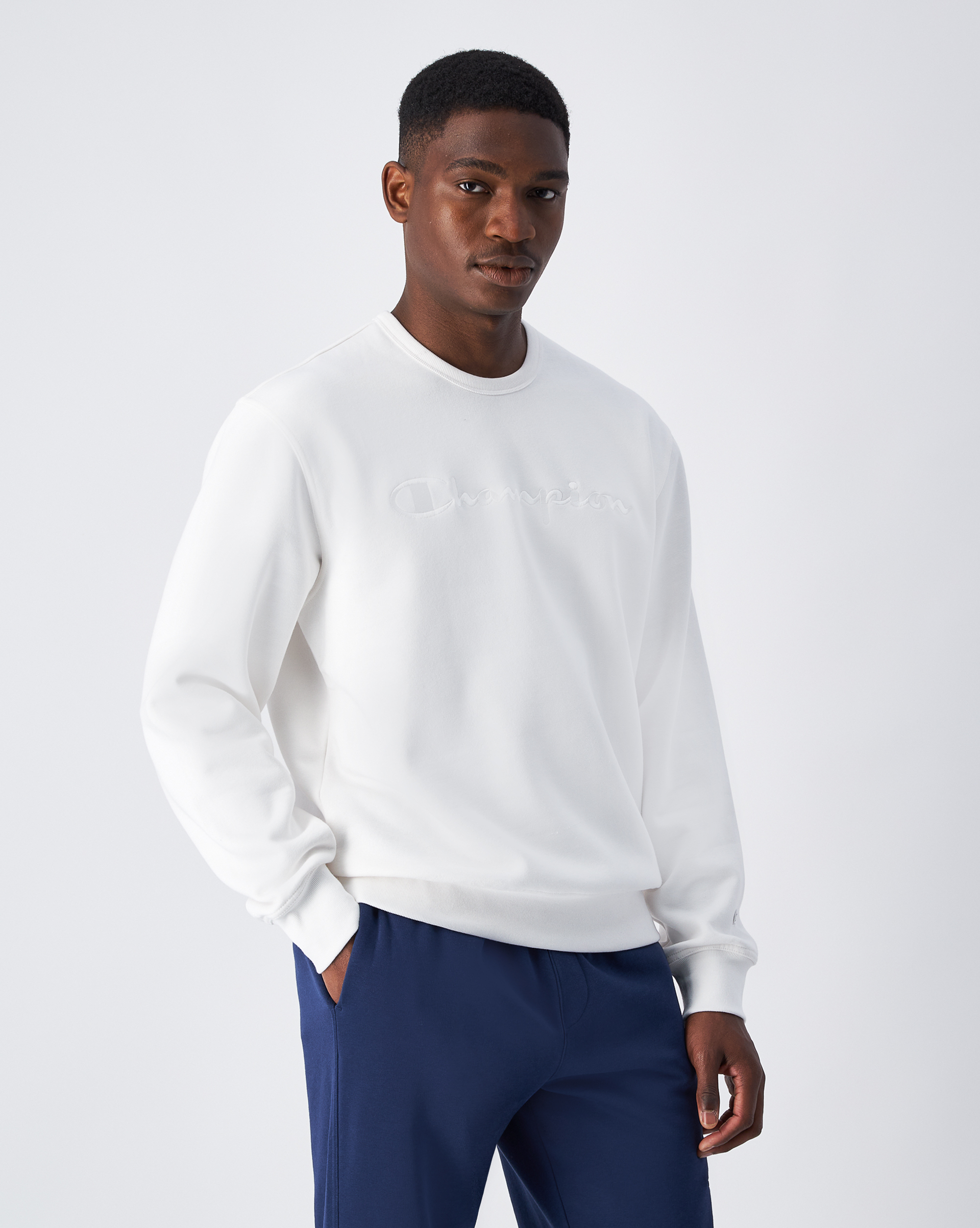 男款-LEGACY 經典同色刺繡圓領衛衣-象牙白（220272-WW036）