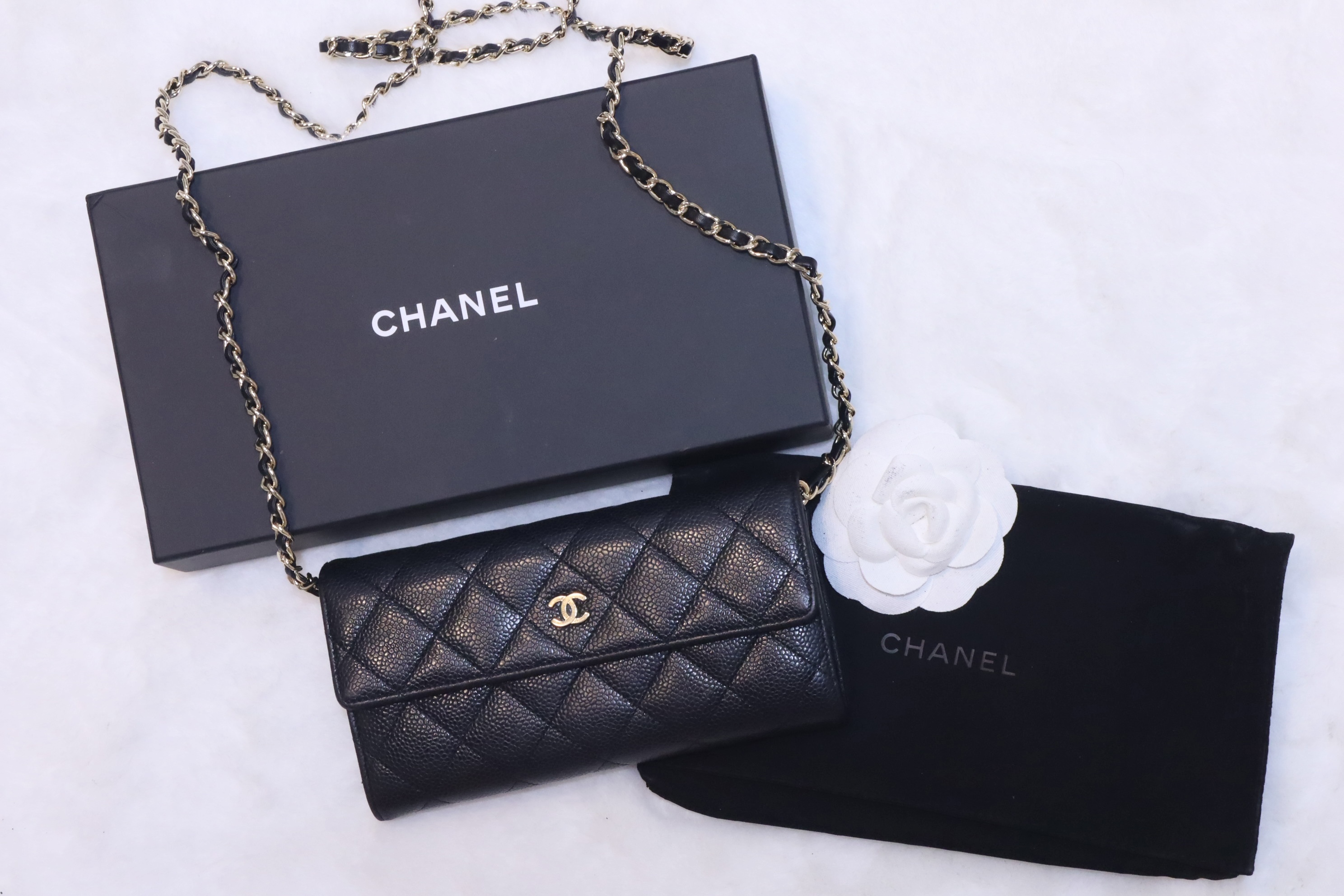 Chanel黑金 魚子醬wallet🖤送Chain🥰
