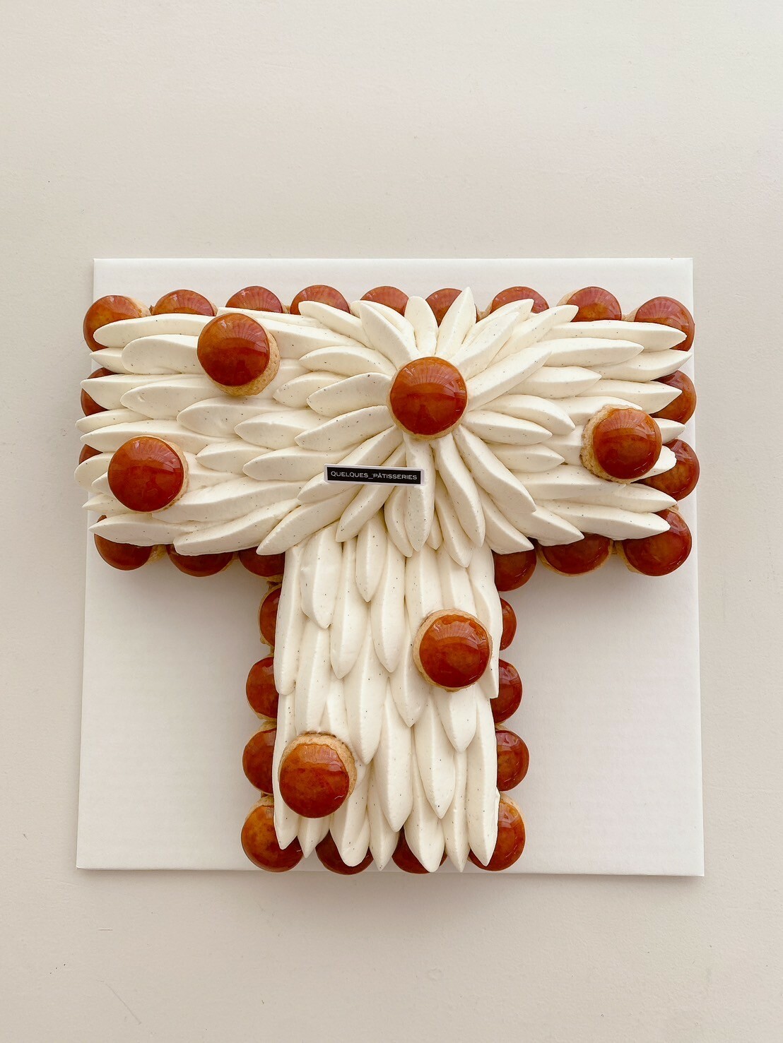 T-Z 英文字母 大溪地香草聖多諾黑