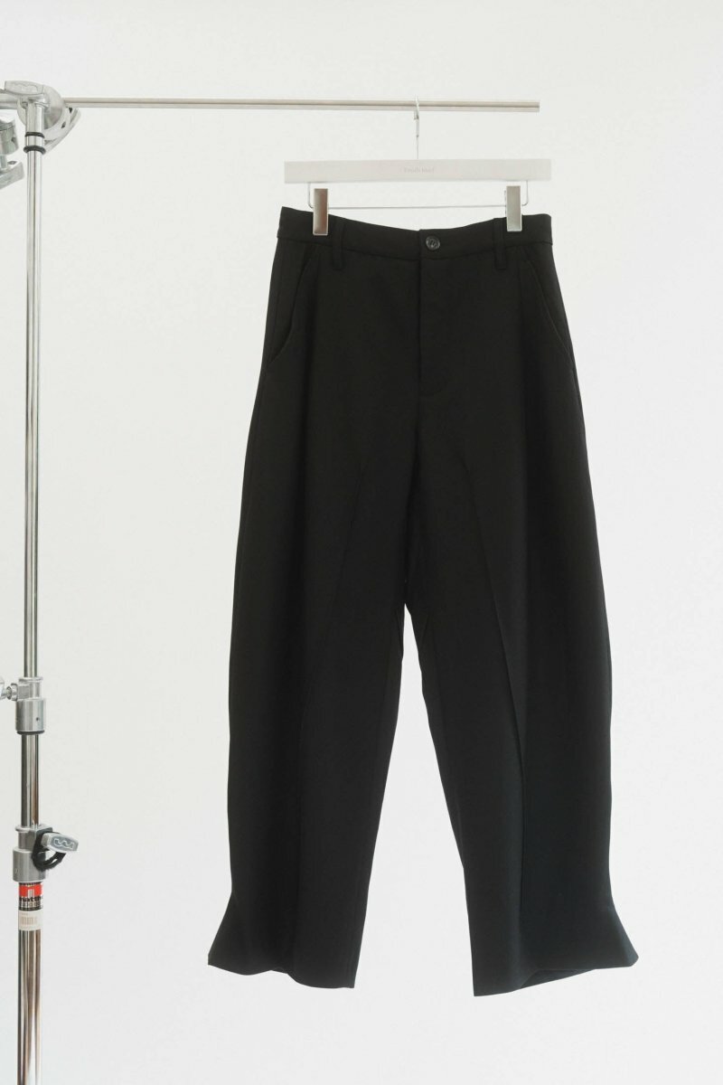 Knuth Marf - front slit pants(unisex) / 2COLORS Knuth Marf - front slit pants(unisex) / 2COLORS