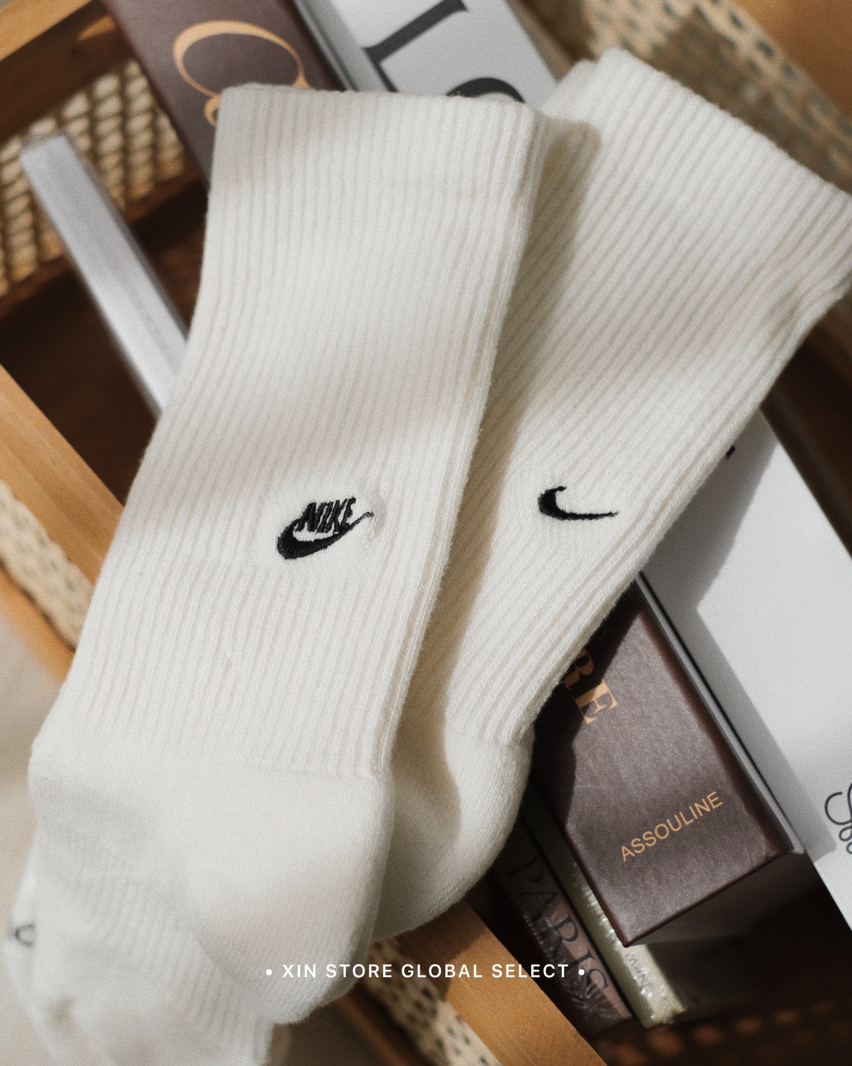 【現貨】Nike Everyday Cushioned Sock 字勾 小刺繡 長襪 襪子 米白 兩雙一組