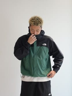 日本 TNF Dot shot Jacket