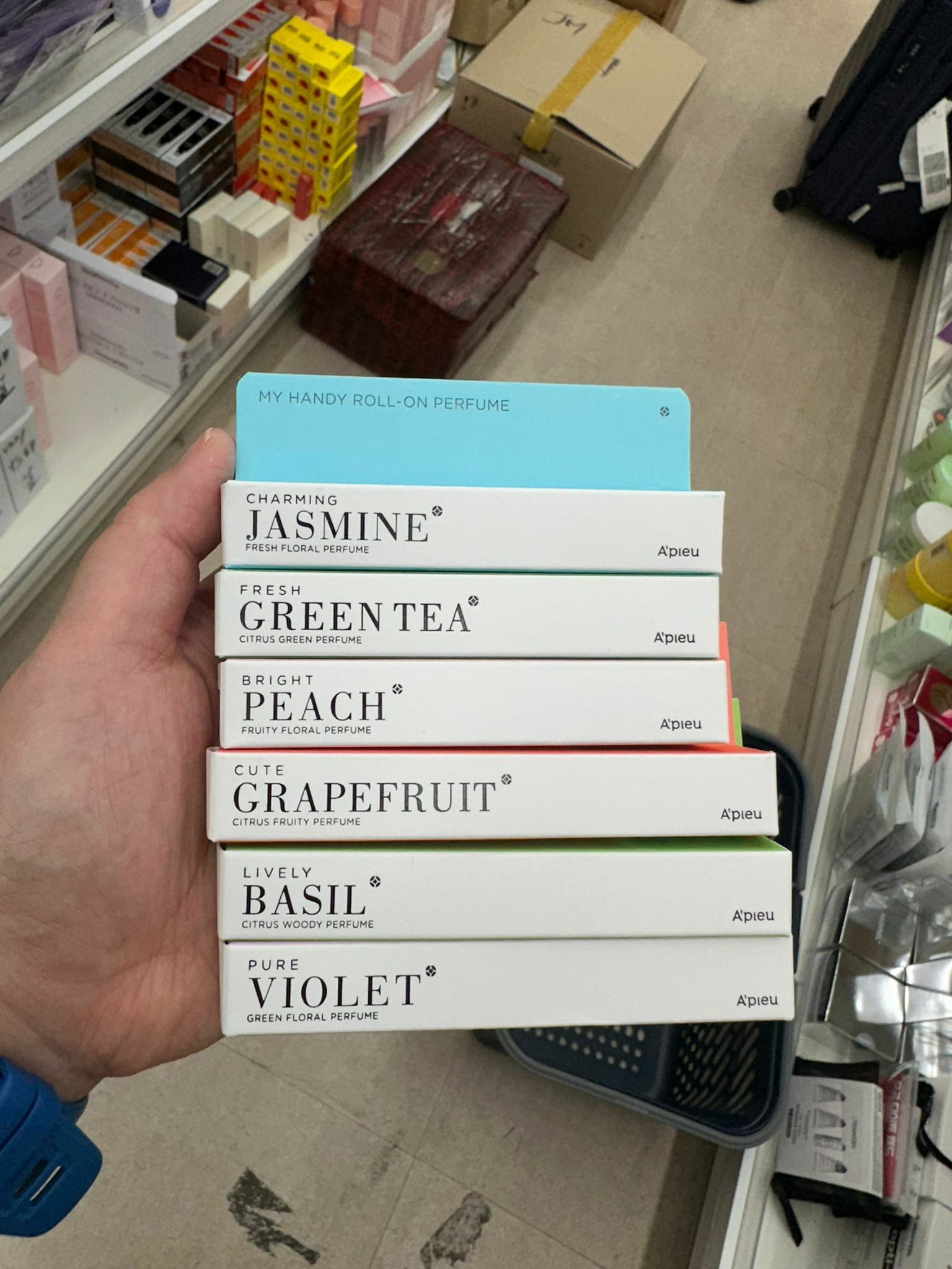 A'pieu Made in Korea 隨身滾珠香水 10ML | 2枝