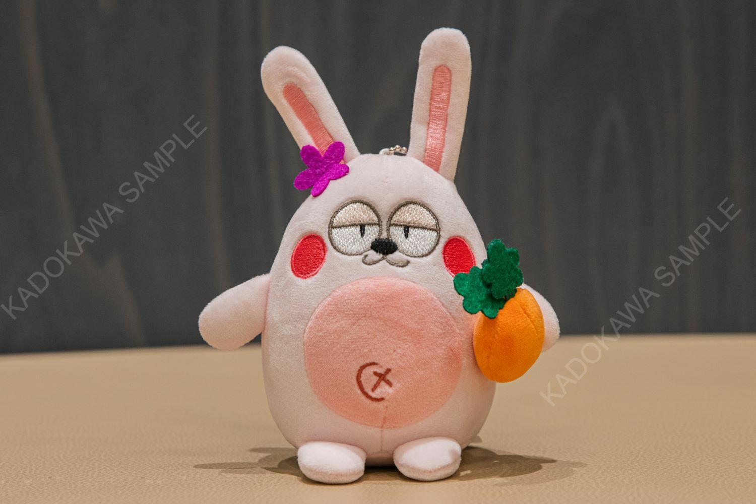 帶我回家 醜兔阿春布偶吊飾