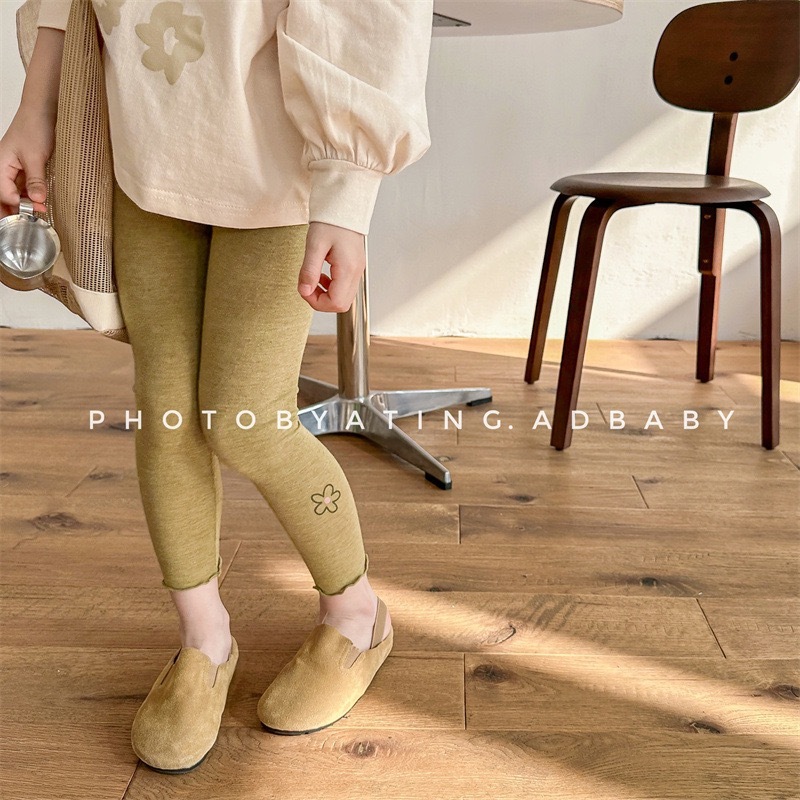 小花捲邊內搭褲