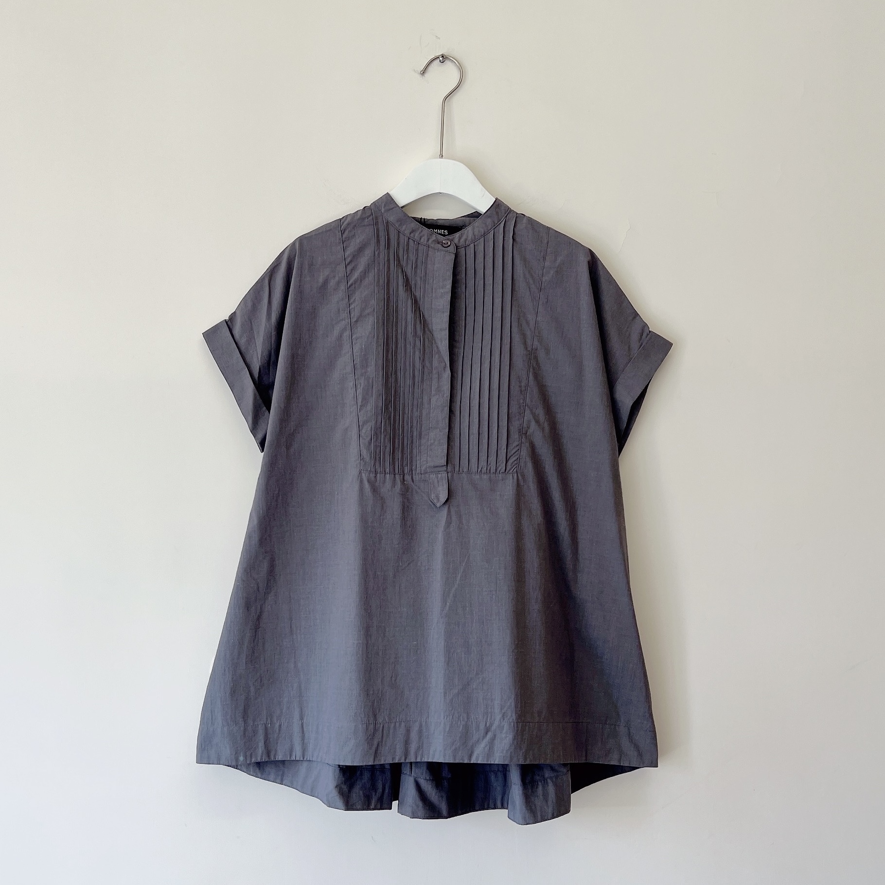 現貨 | 超高質！百褶傘形上衣 (兩色入)