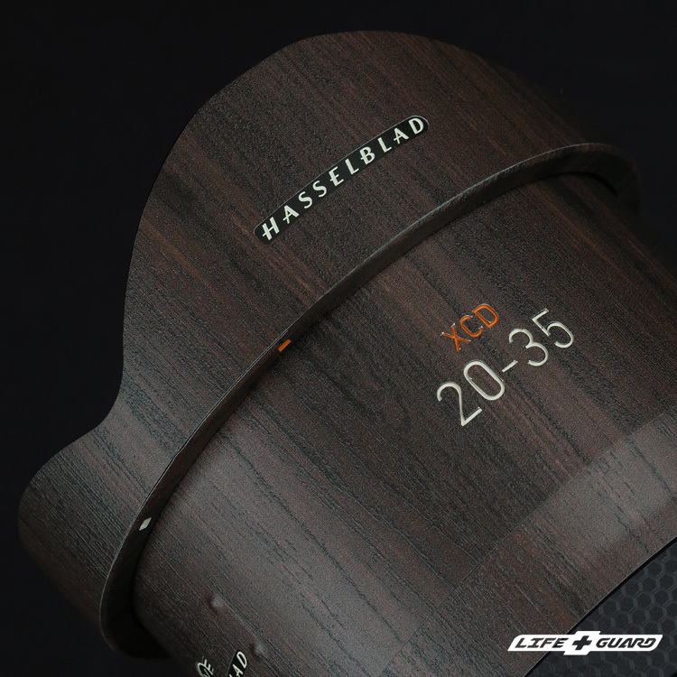 LIFE+GUARD Hasselblad XCD 20-35mm 遮光罩貼膜展示圖，LIFE+GUARD 風格設計