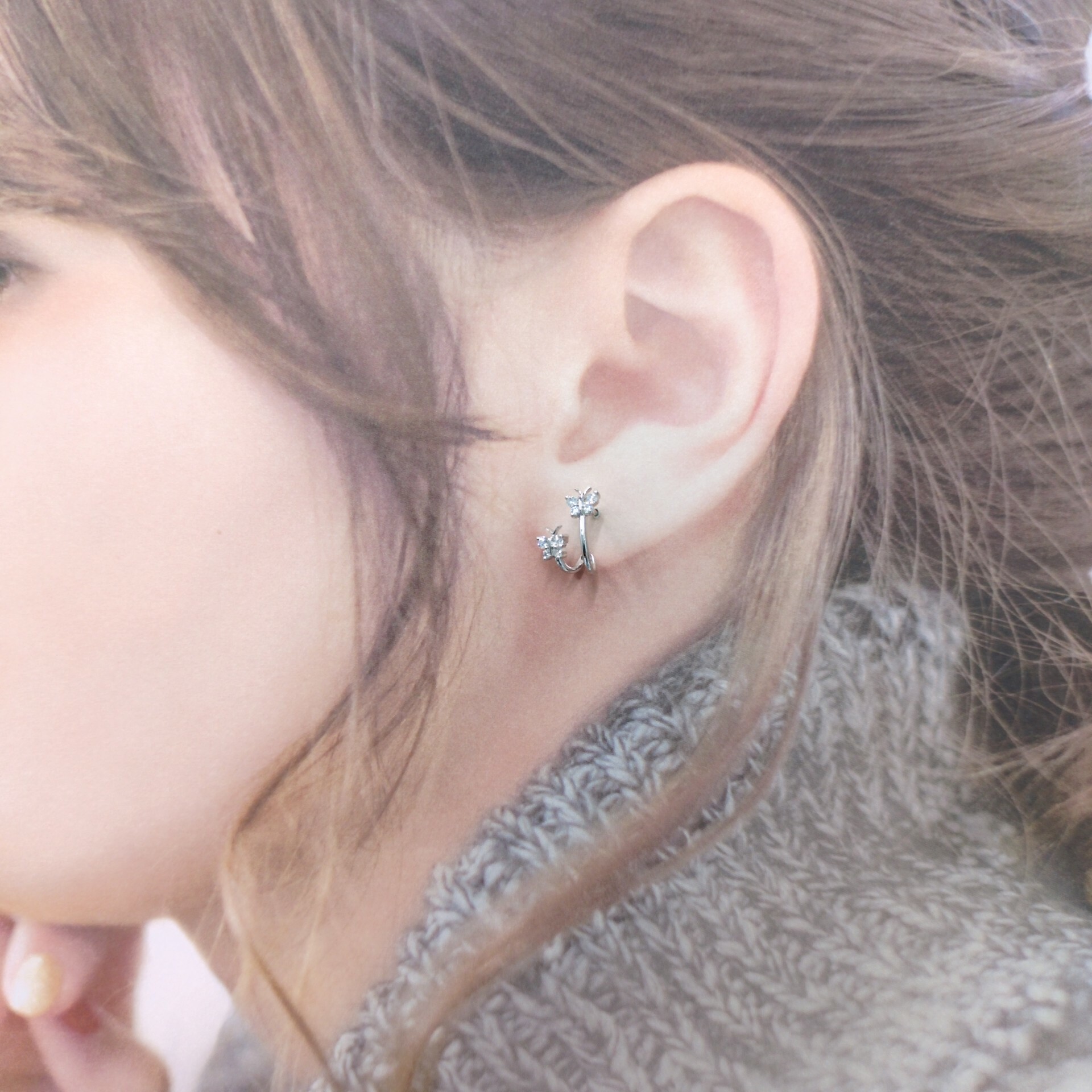 全新18K白金13份鑽石單耳環