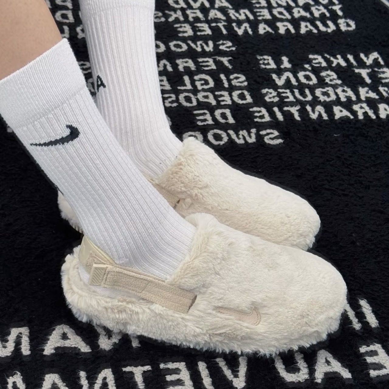 "代購" Nike Calm Mule "Cream" 毛毛穆勒鞋  FZ3118-100