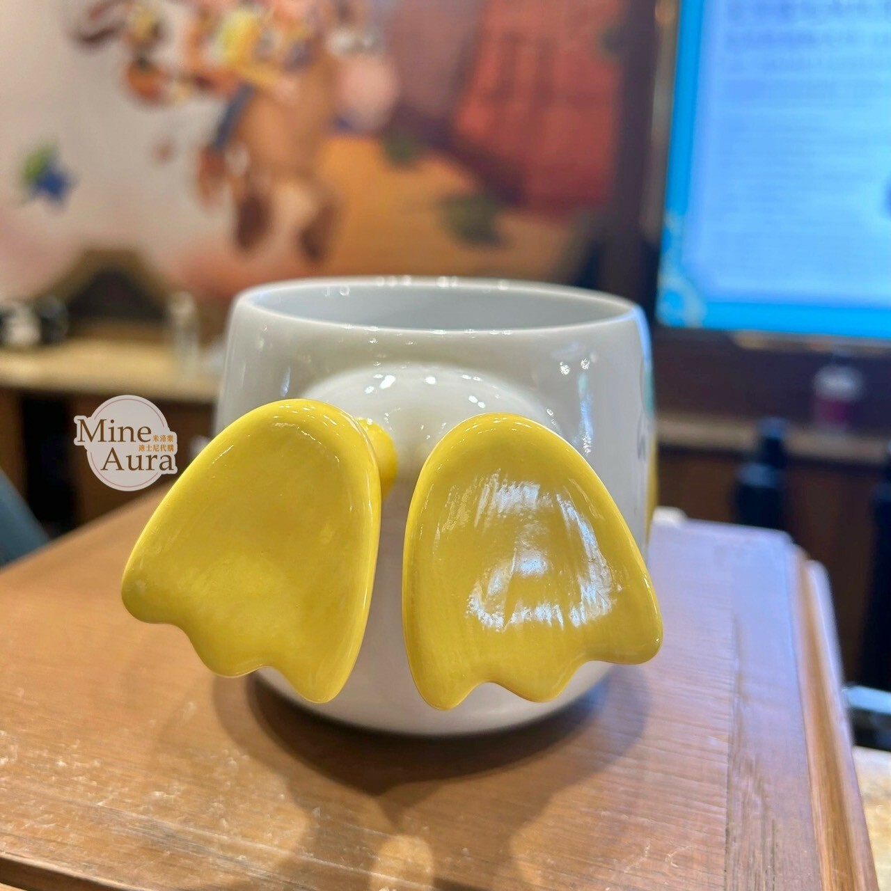 (限時特價) 唐老鴨 Donald 圖案 腳丫造型手把 馬克杯 水杯 -上海迪士尼樂園