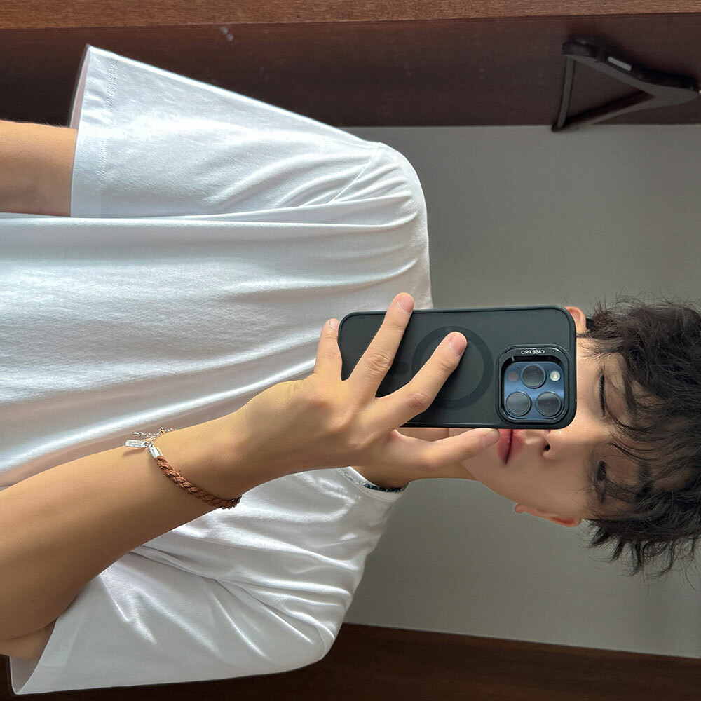 四季百搭U領短袖上衣