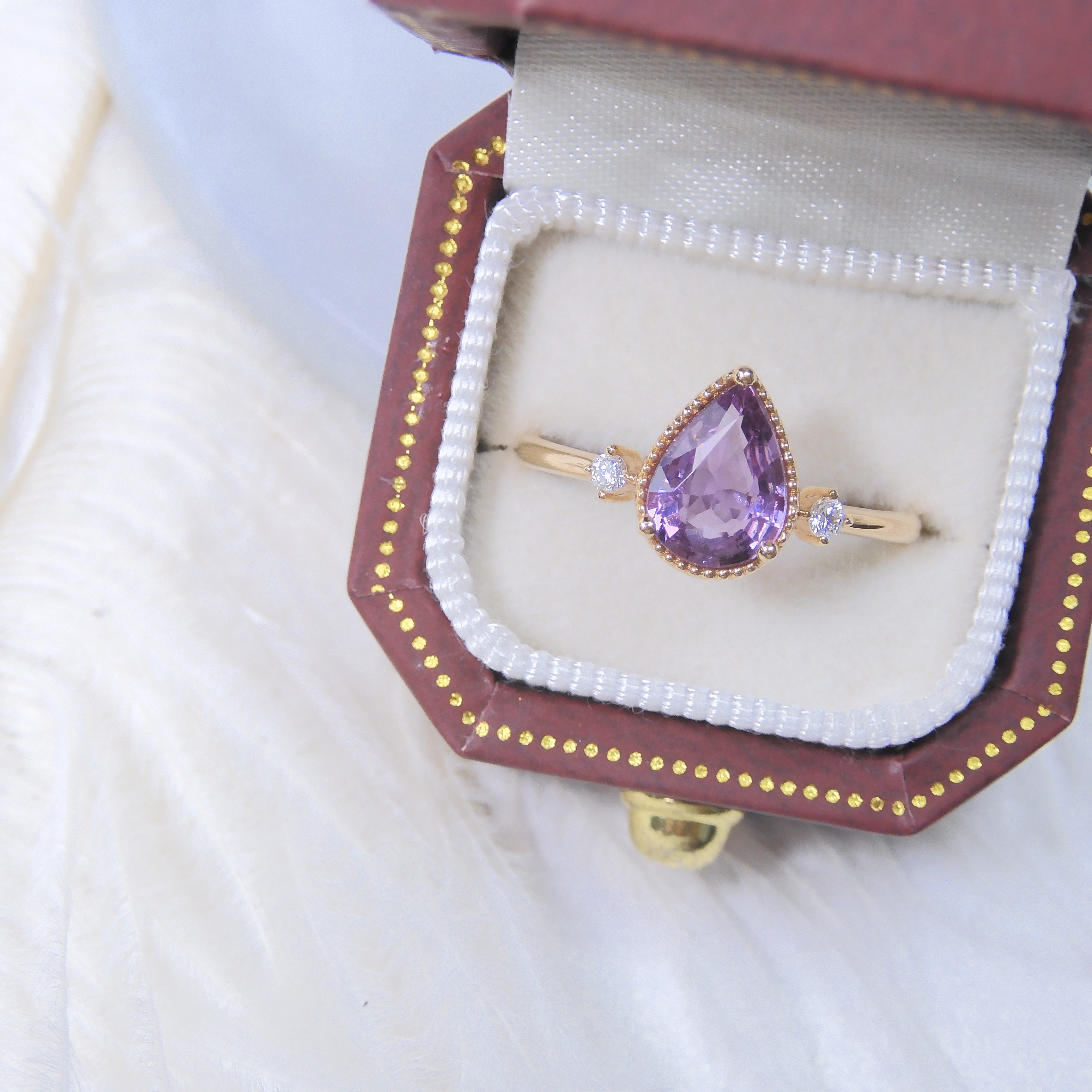 18K金 1.18ct 紫色藍寶石戒指 (配證書)