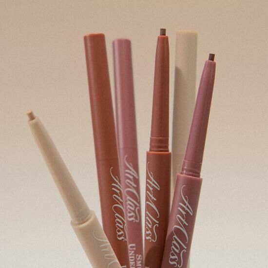 Too Cool For School Smudging Under Liner