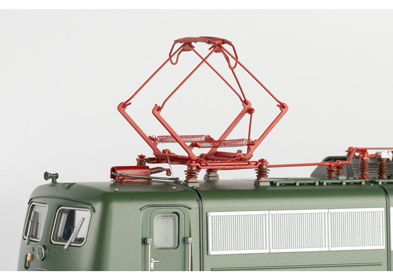 Marklin 39132 HO Scale Class 151 Electric Locomotive