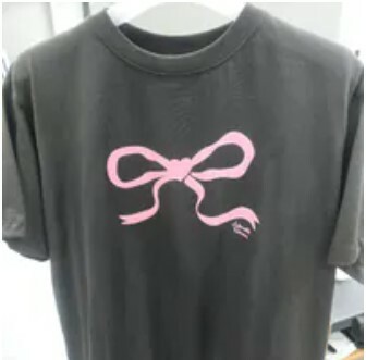 [S] RONRON EMBO HEART RIBBON BASIC FIT TSHIRT,CHARCOAL PINK, S12728-CHARCOAL PINK (SZZ483)