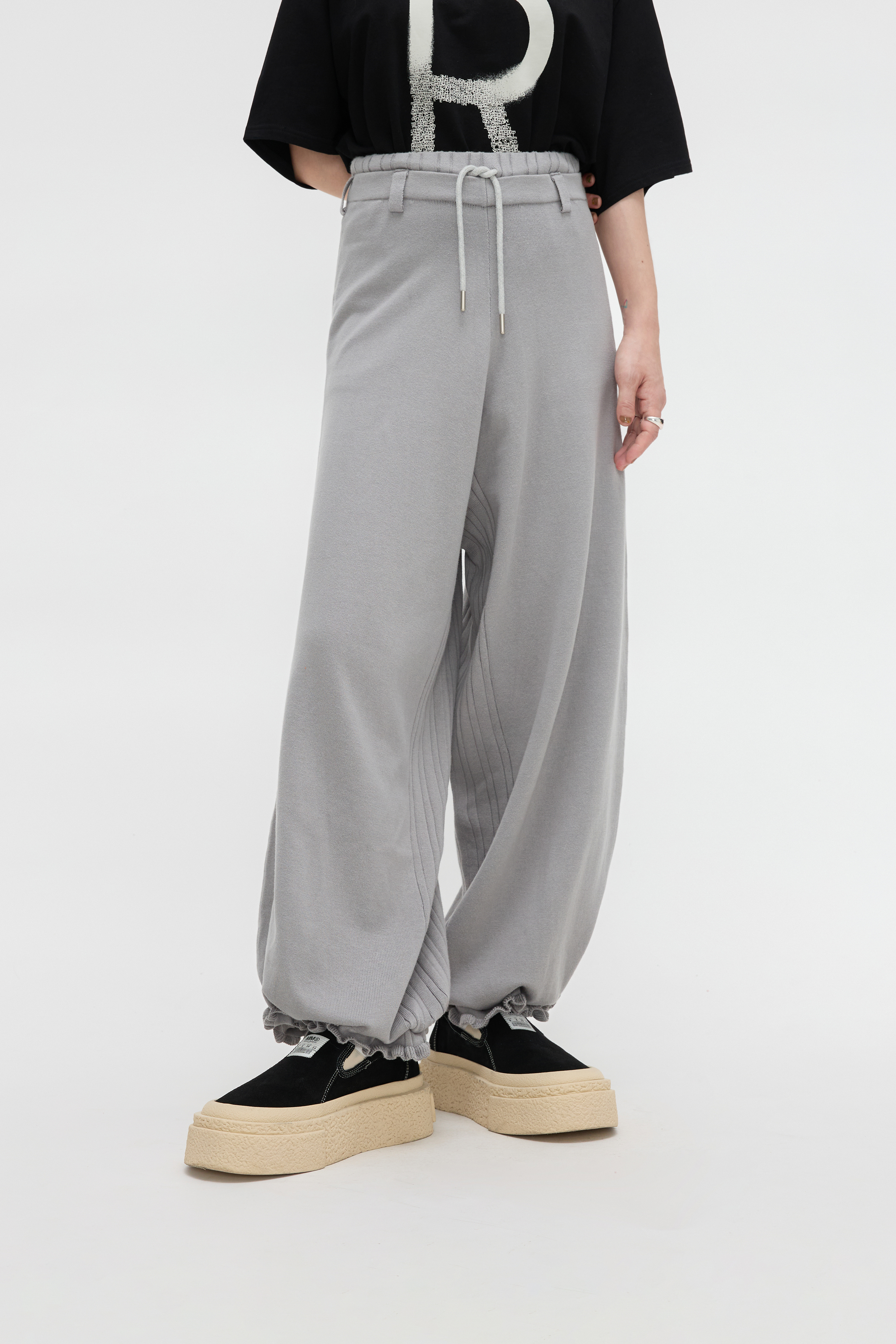 Double-Layered Waist Trousers｜Gray