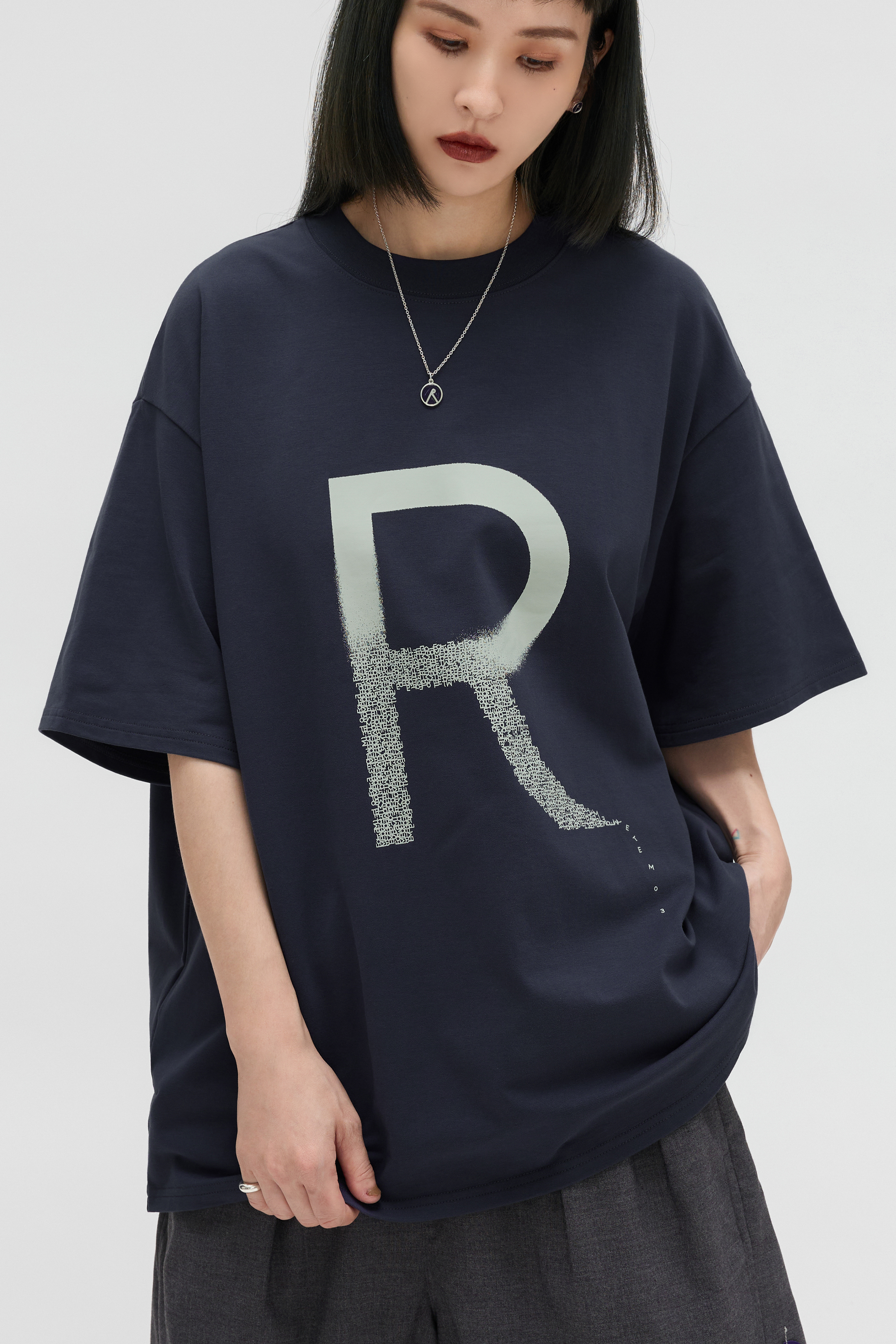 RRRrrrrrr……… TEE｜Midnight