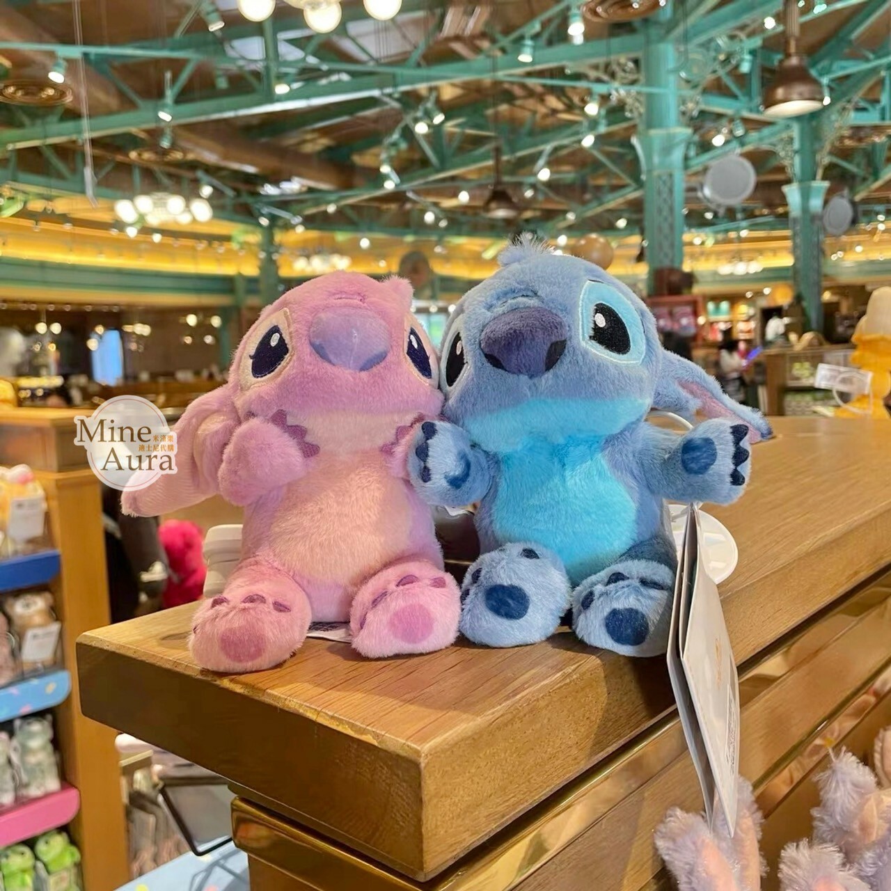 迷你寶寶系列 安琪拉 Angel 磁鐵 坐肩 絨毛 娃娃 公仔 星際寶貝 Lilo & Stitch -上海迪士尼樂園