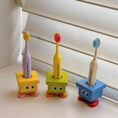 《4805》可愛小凳子造型牙刷架