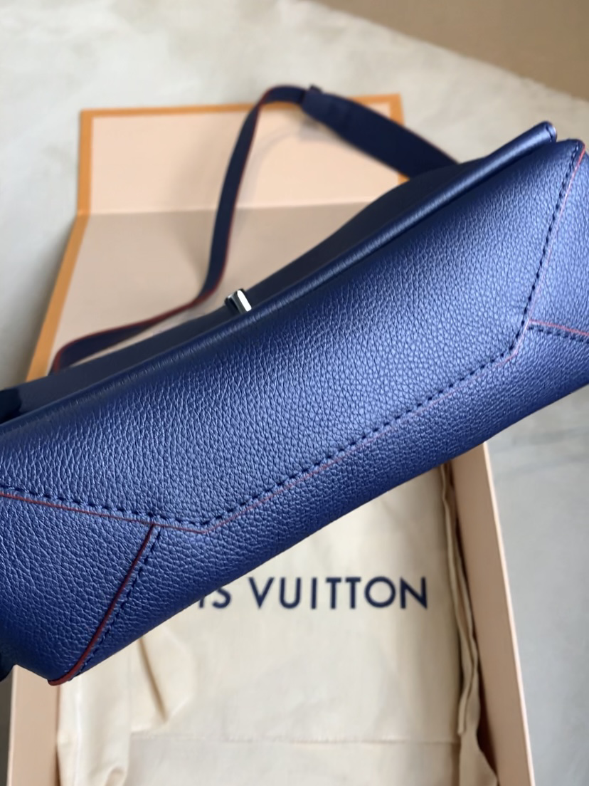 ［二手寄賣］LOUIS VUITTON LV Lock Me 手袋