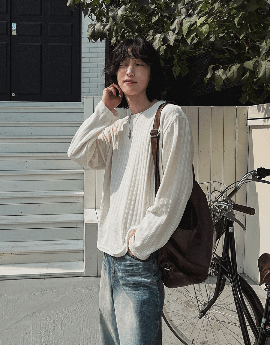 Veloa圓領長袖針織上衣