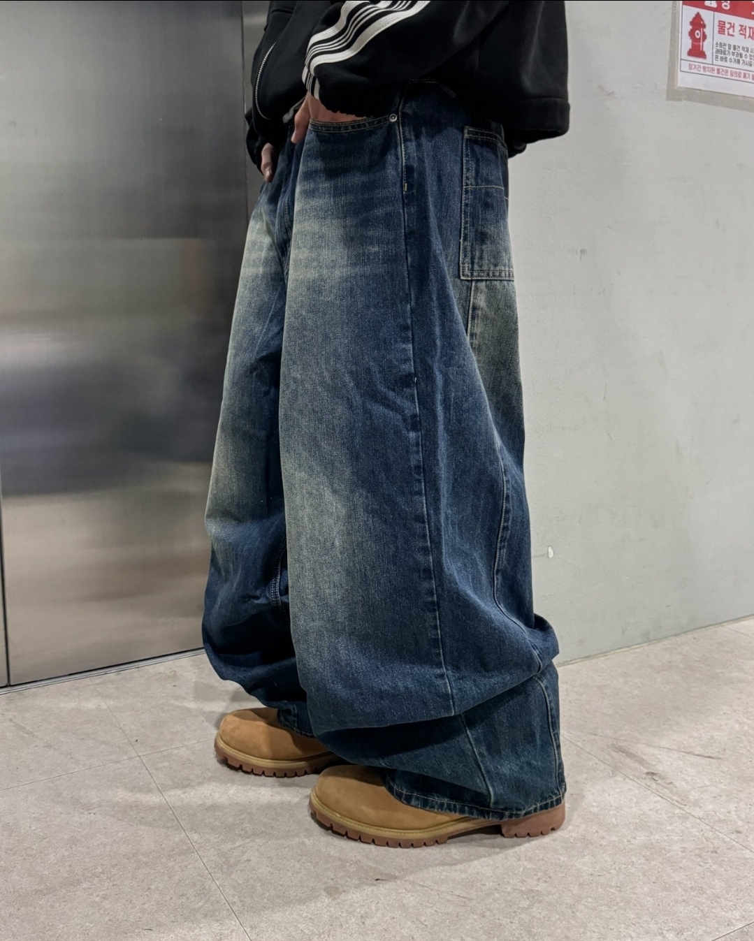 慵懶水洗寬鬆氣球牛仔褲