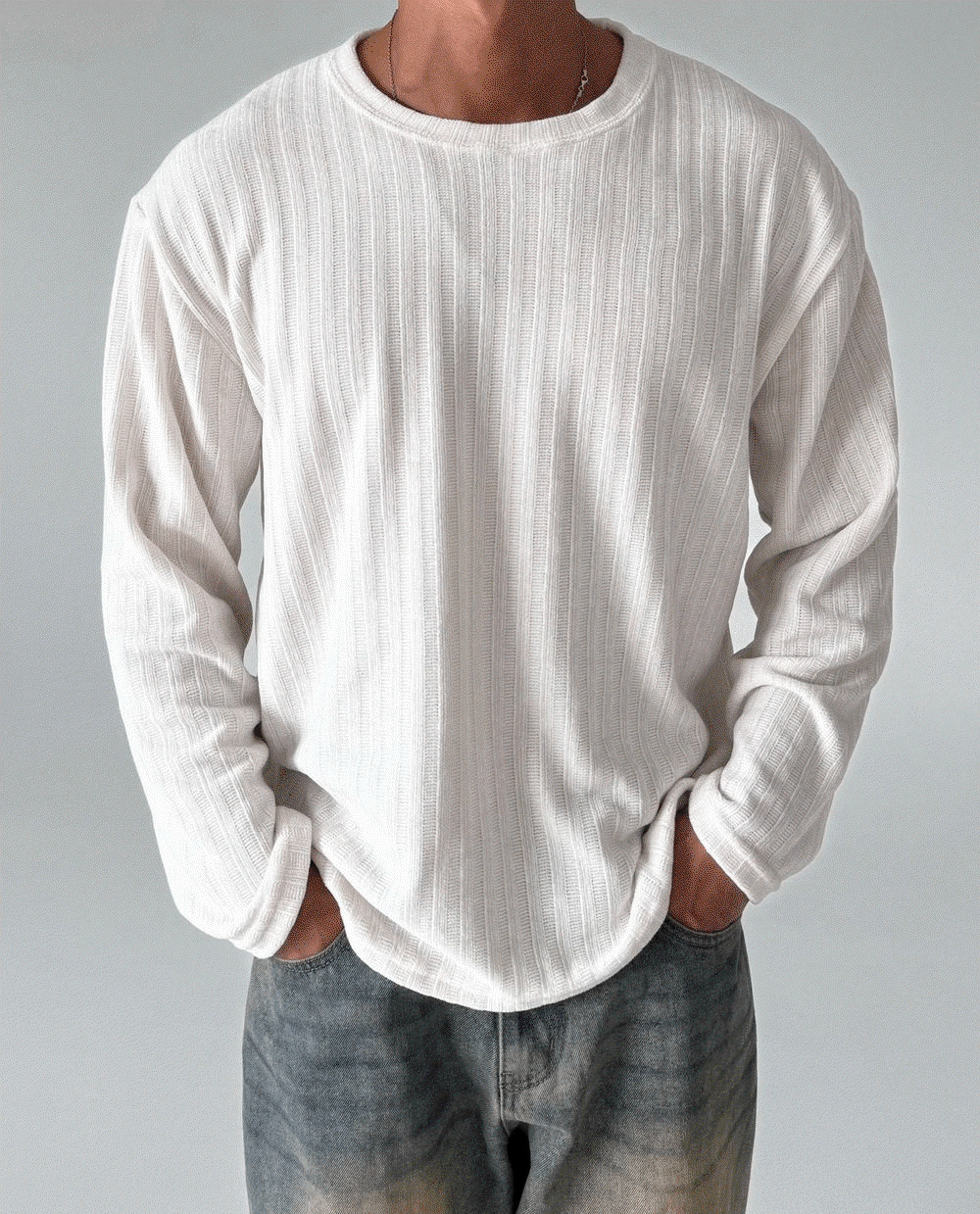 Veloa圓領長袖針織上衣