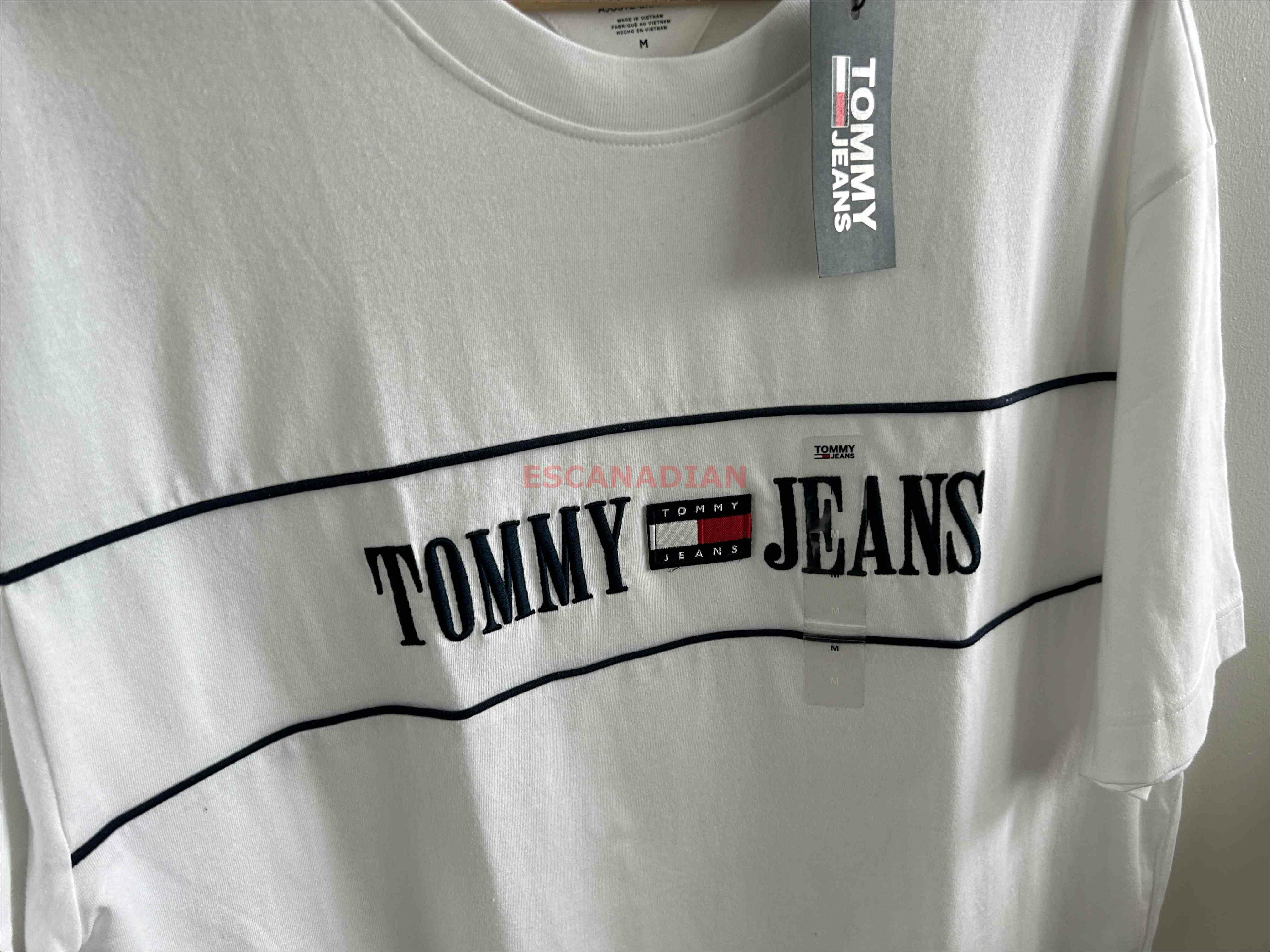 TOMMY 男大人 Jeans系列 Oversized(寬版)  電繡字樣 短TEE