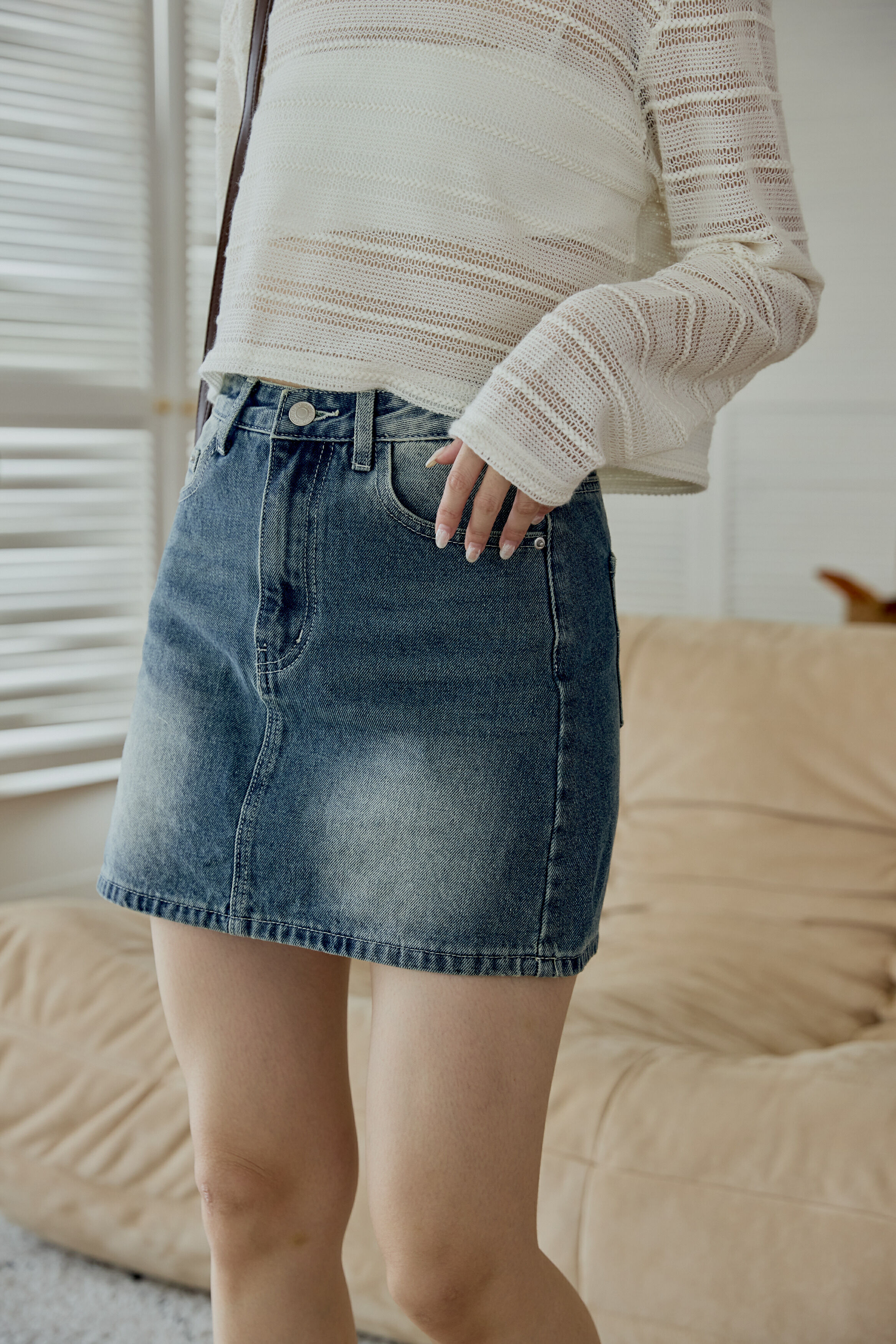 不怕走光牛仔短裙