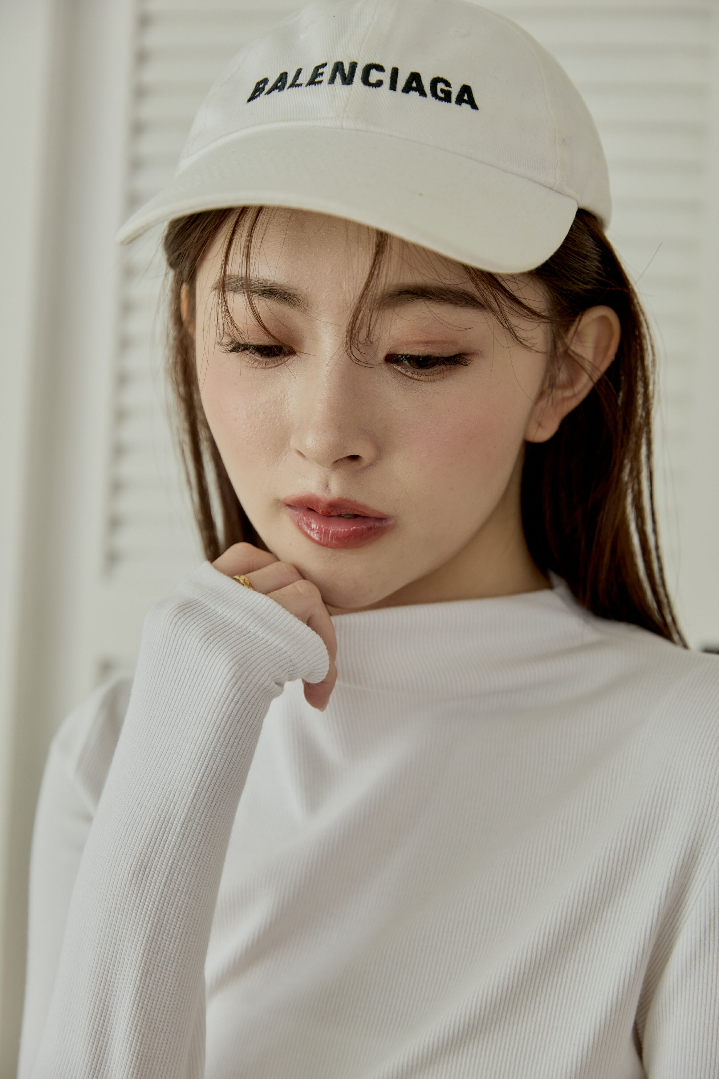 天天穿柔軟坑條小高領打底衣