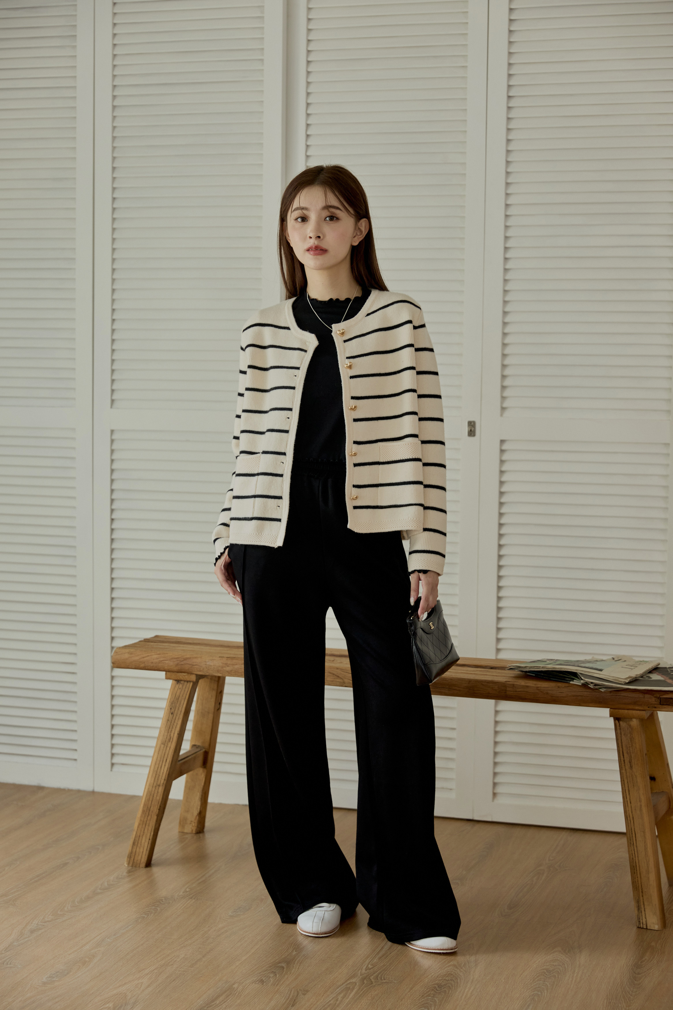 天天穿柔軟滾邊短版打底衣