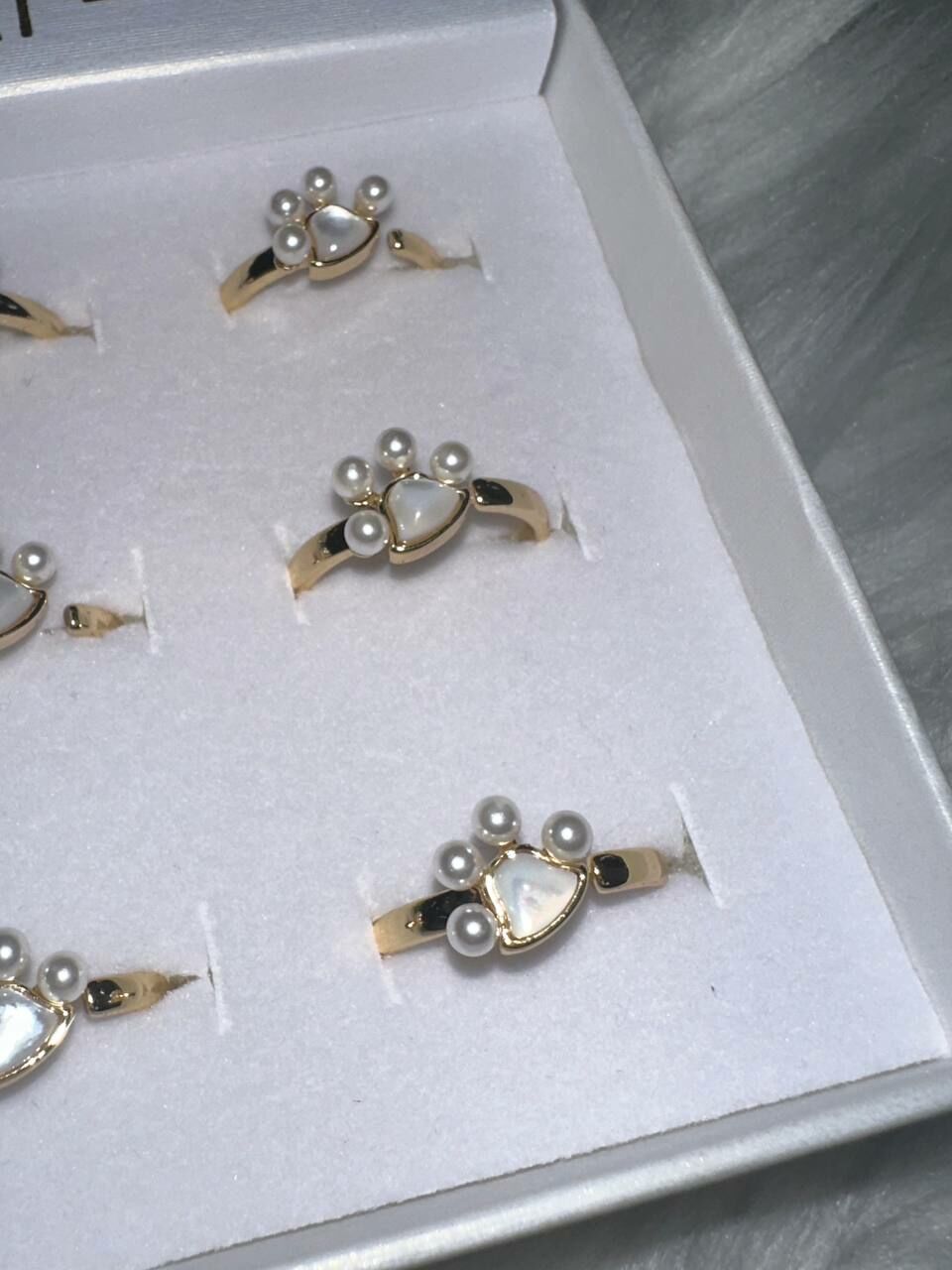 [S] GEMZ & CO JBJC CAT’S PAW PEARL RING, GOLD, O11 (O11)