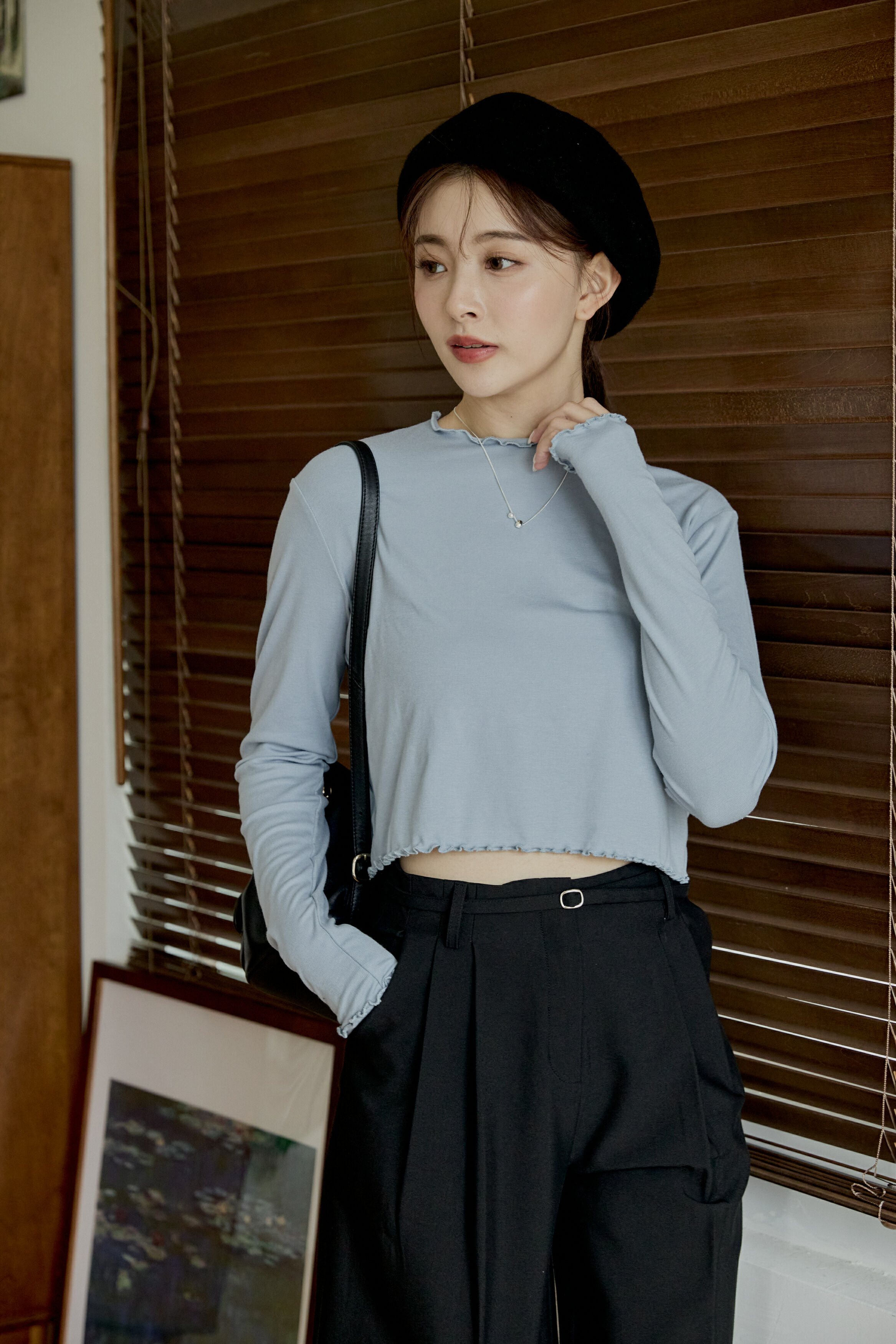 天天穿柔軟滾邊短版打底衣