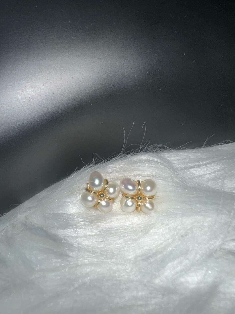 [S] GEMZ & CO JBJC QUARTET PEARL STUD EARRINGS, GOLD, O14 (O14)