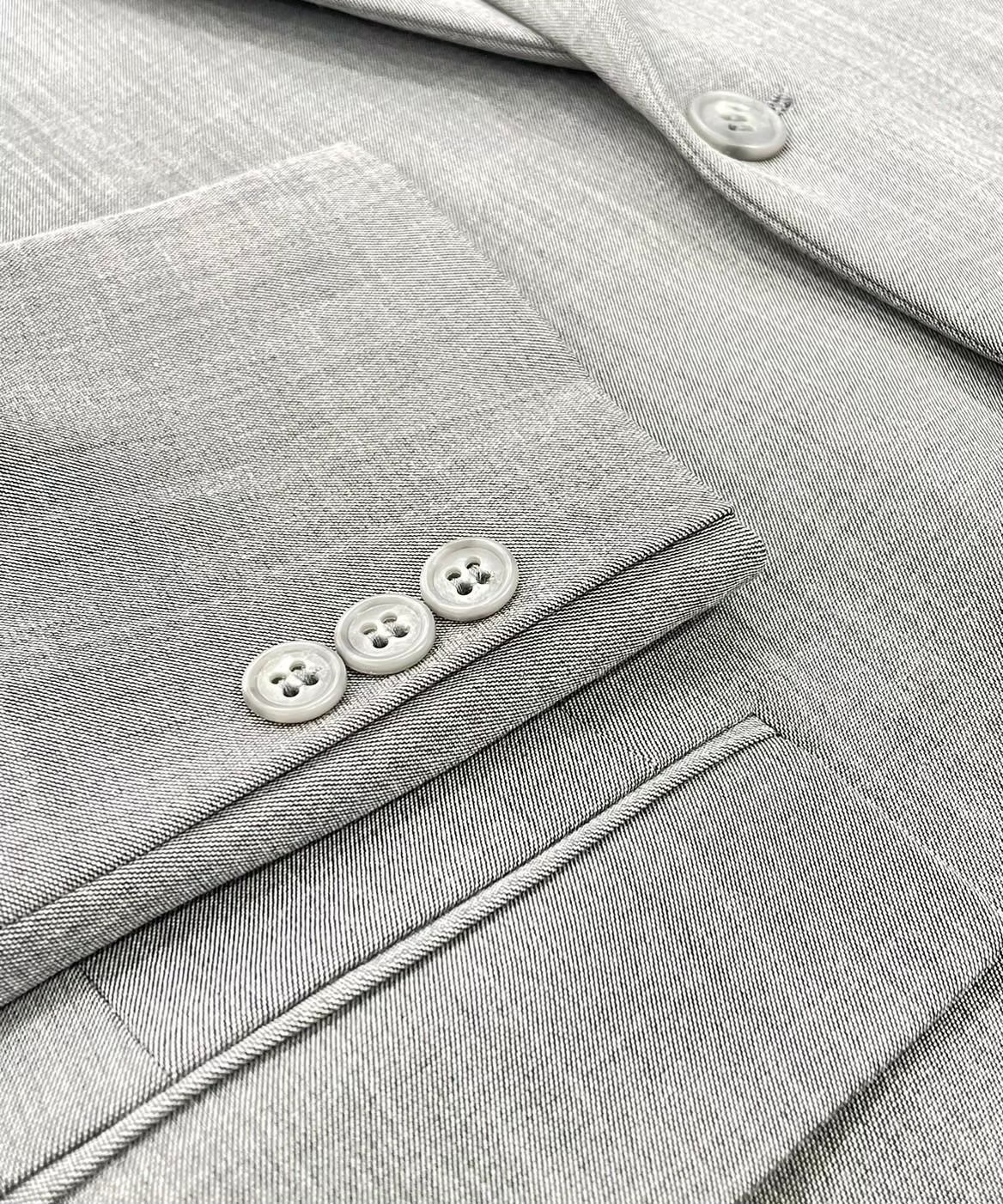 淺灰色西裝外套-6