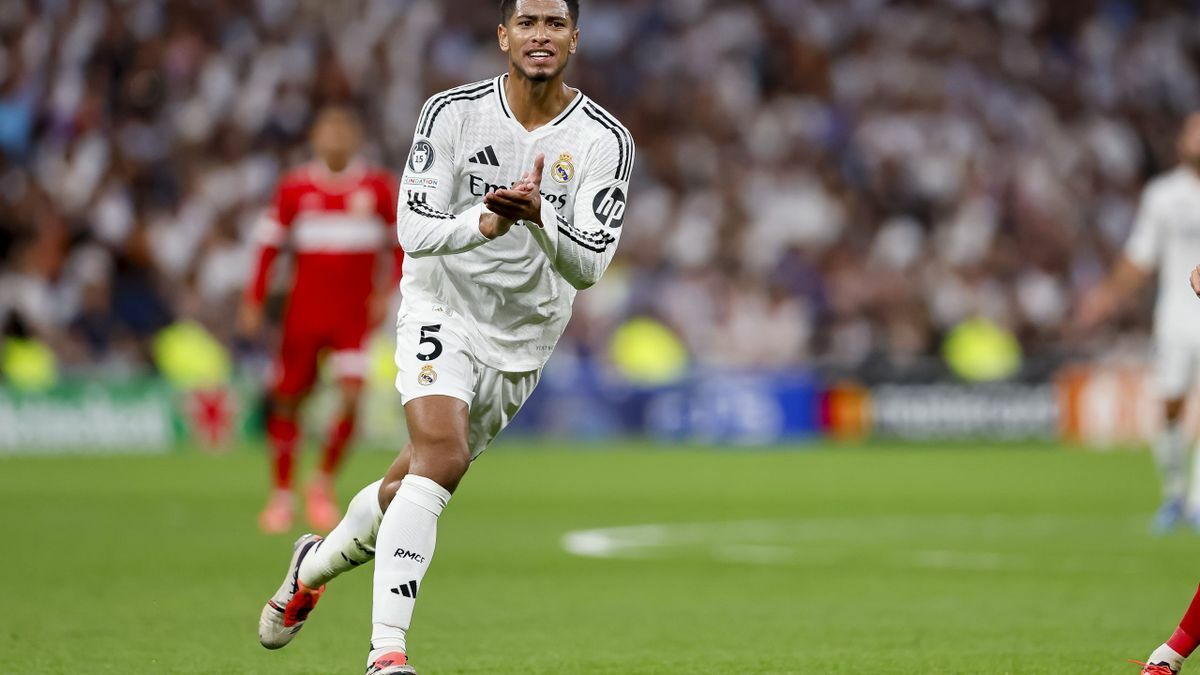 24-25皇家馬德里主場長袖球員版球衣