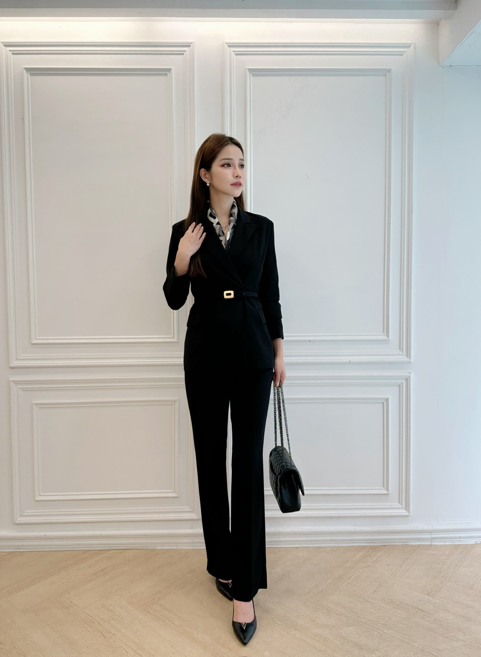 方金釦腰帶西裝套裝-黑