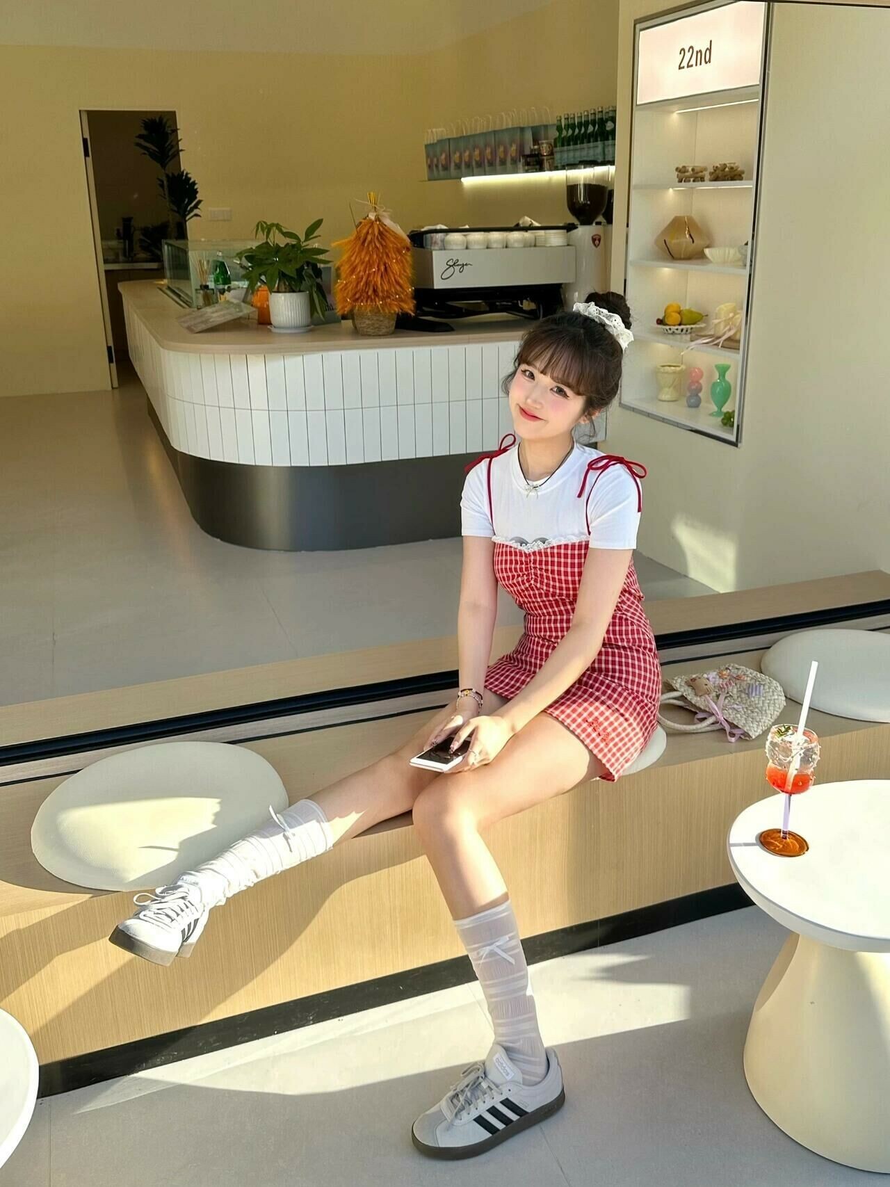 Adidas Neo VL Court 米灰色 黑色 麂皮 焦糖底 復古 板鞋 休閒鞋 德訓鞋 JR2560