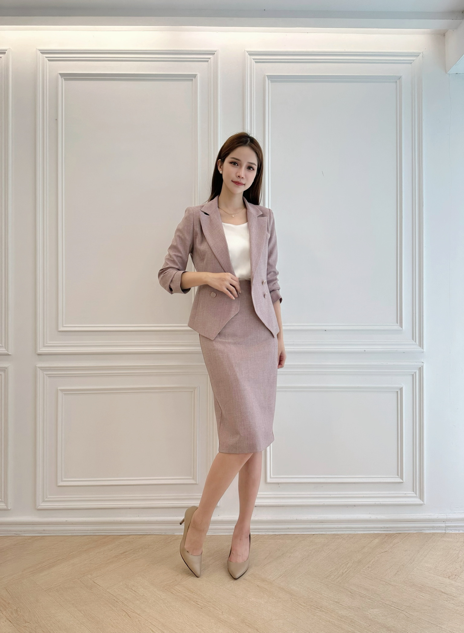 雙排金釦劍擺套裝-煙燻粉