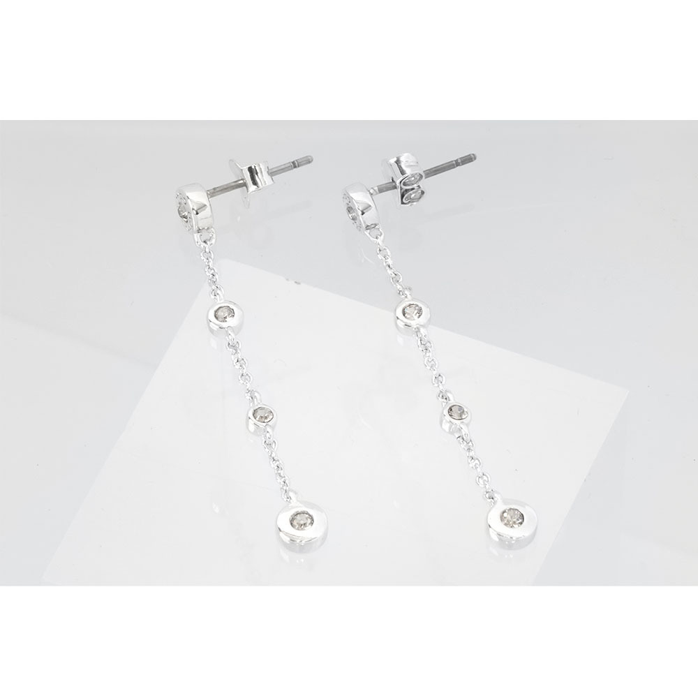 【COACH】水鑽圓圈墜鍊針式耳環(銀色) CV255 SLV