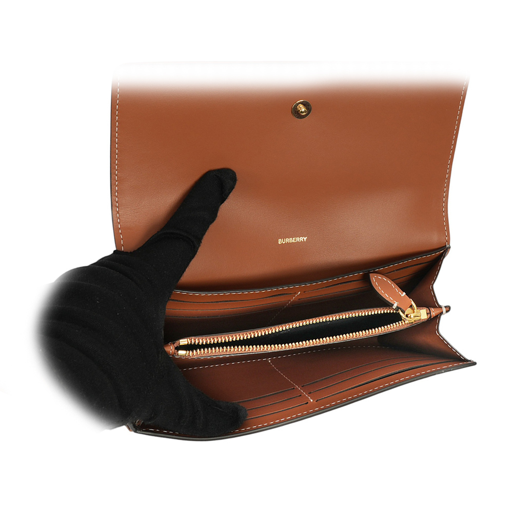 【BURBERRY】經典格紋及小牛皮翻蓋長夾(經典米色) 8094421 A7026