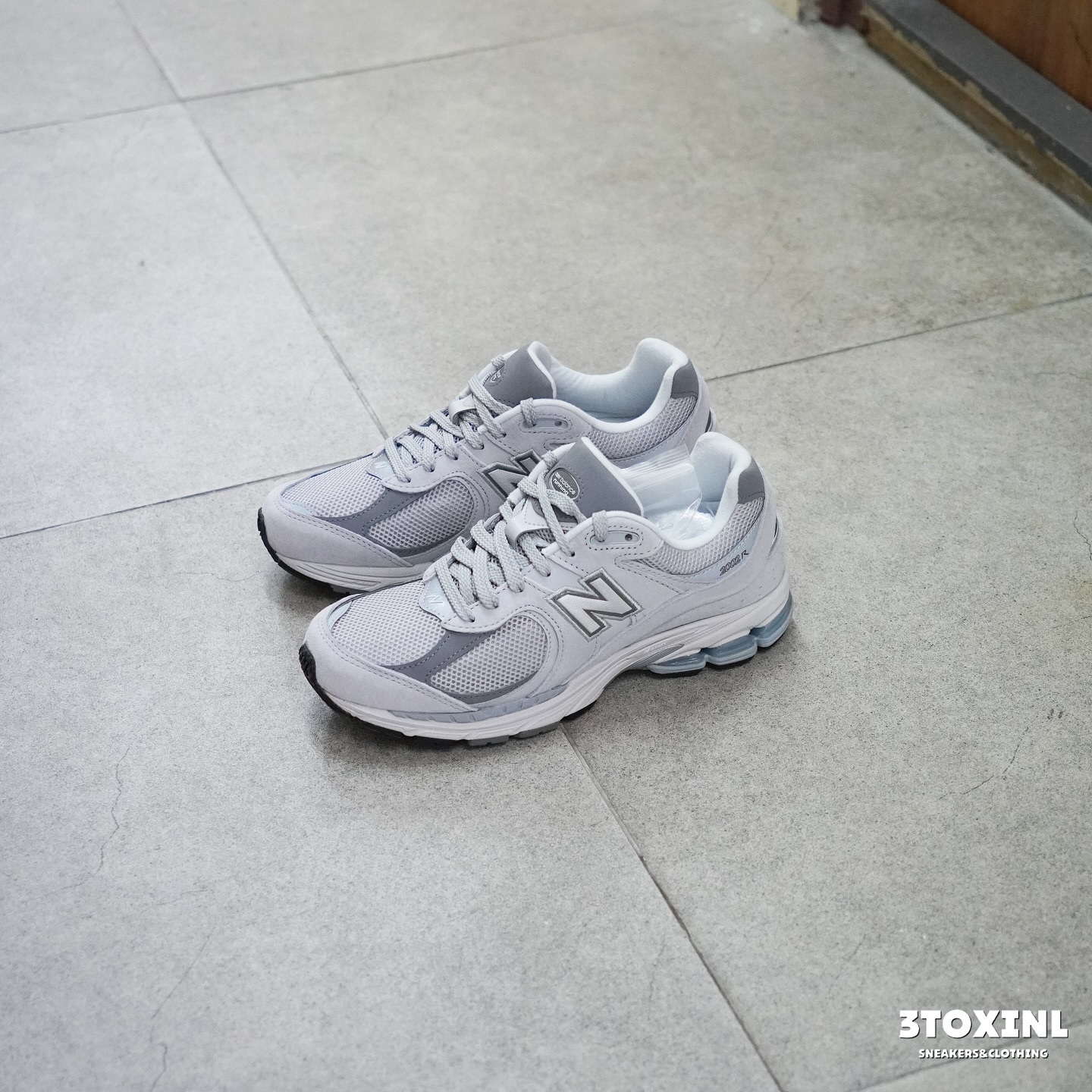 (預訂) New Balance 2002R - ML2002R0