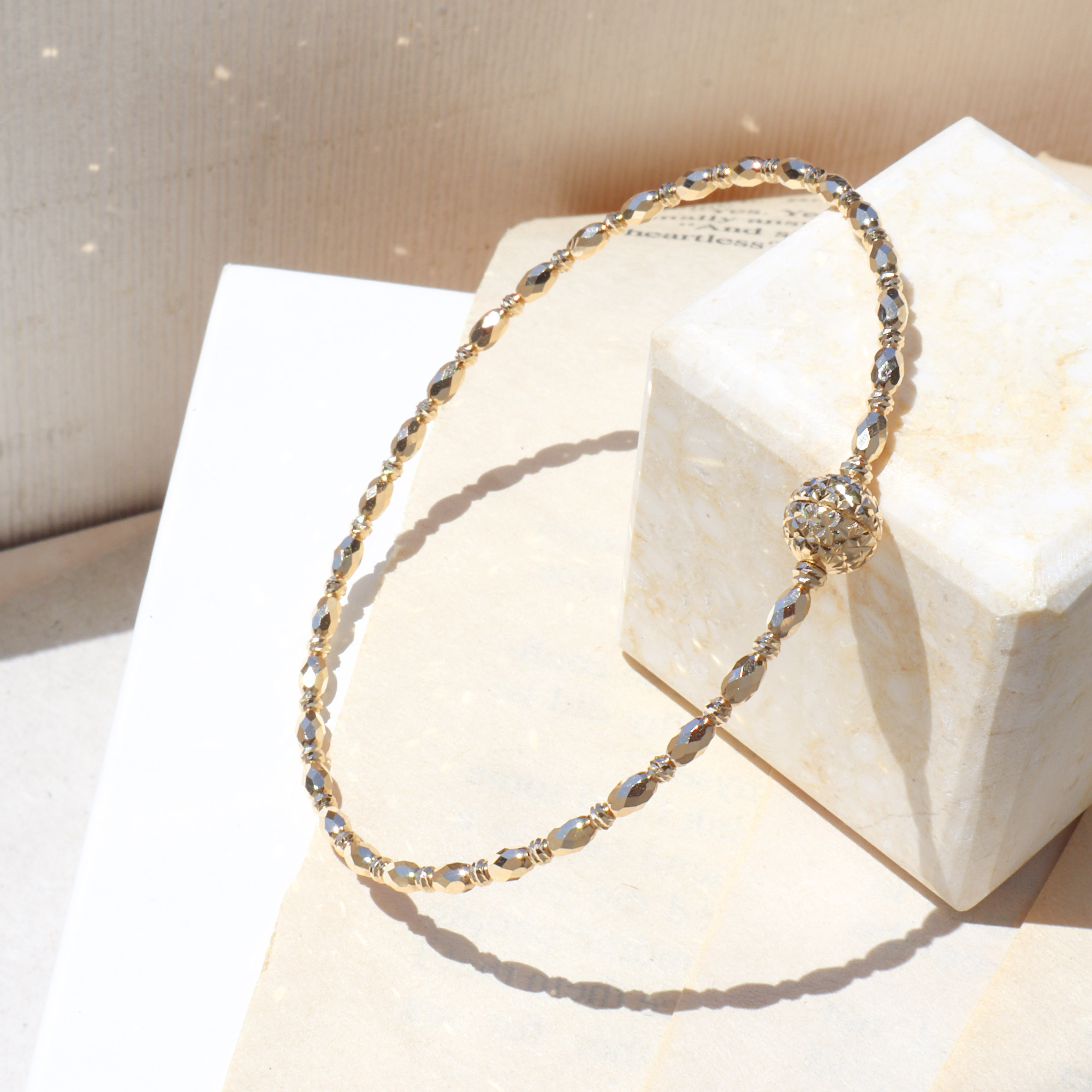 18K/日本設計款系列-華麗菱面磁吸手環