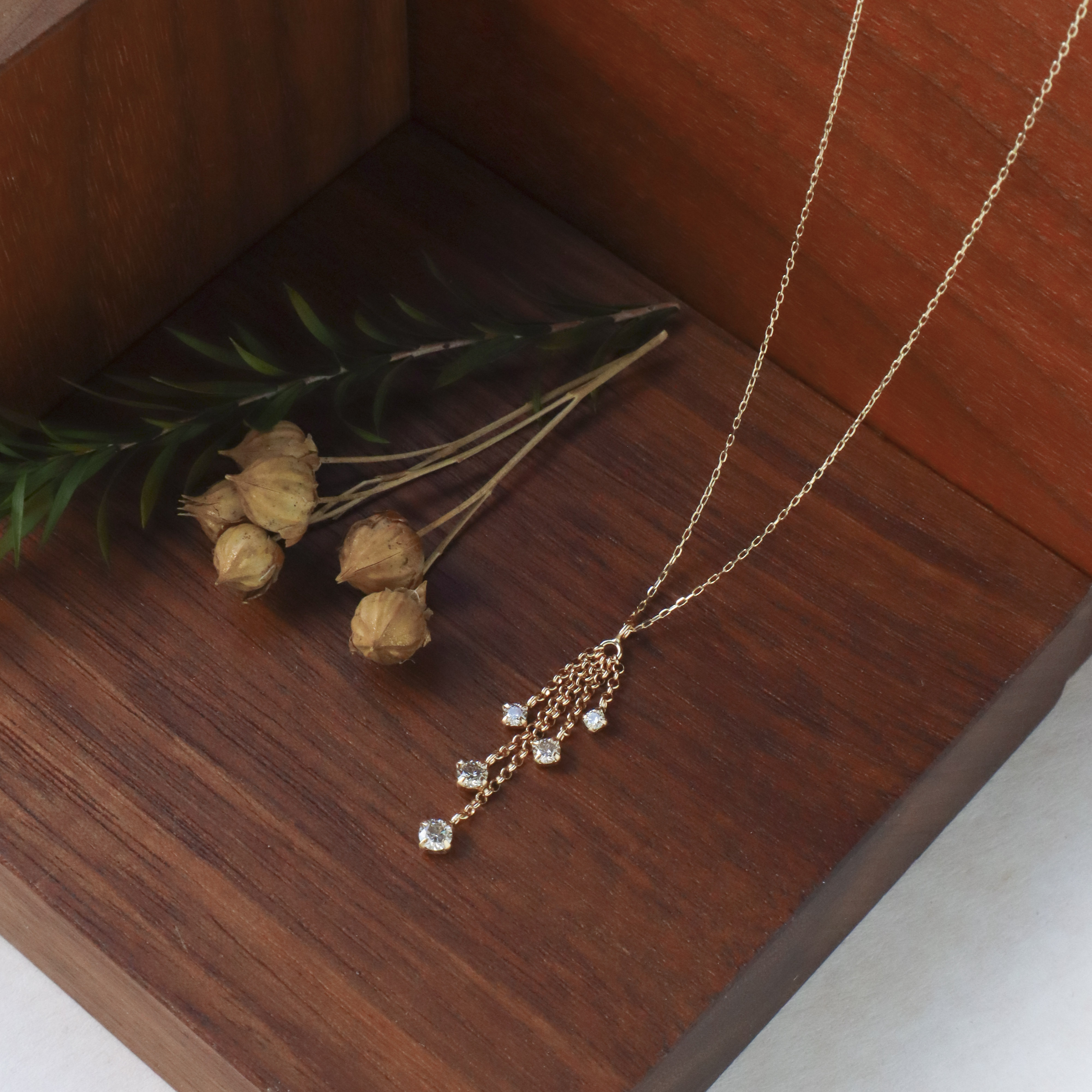 18K/日本設計款系列-光之流蘇項鍊