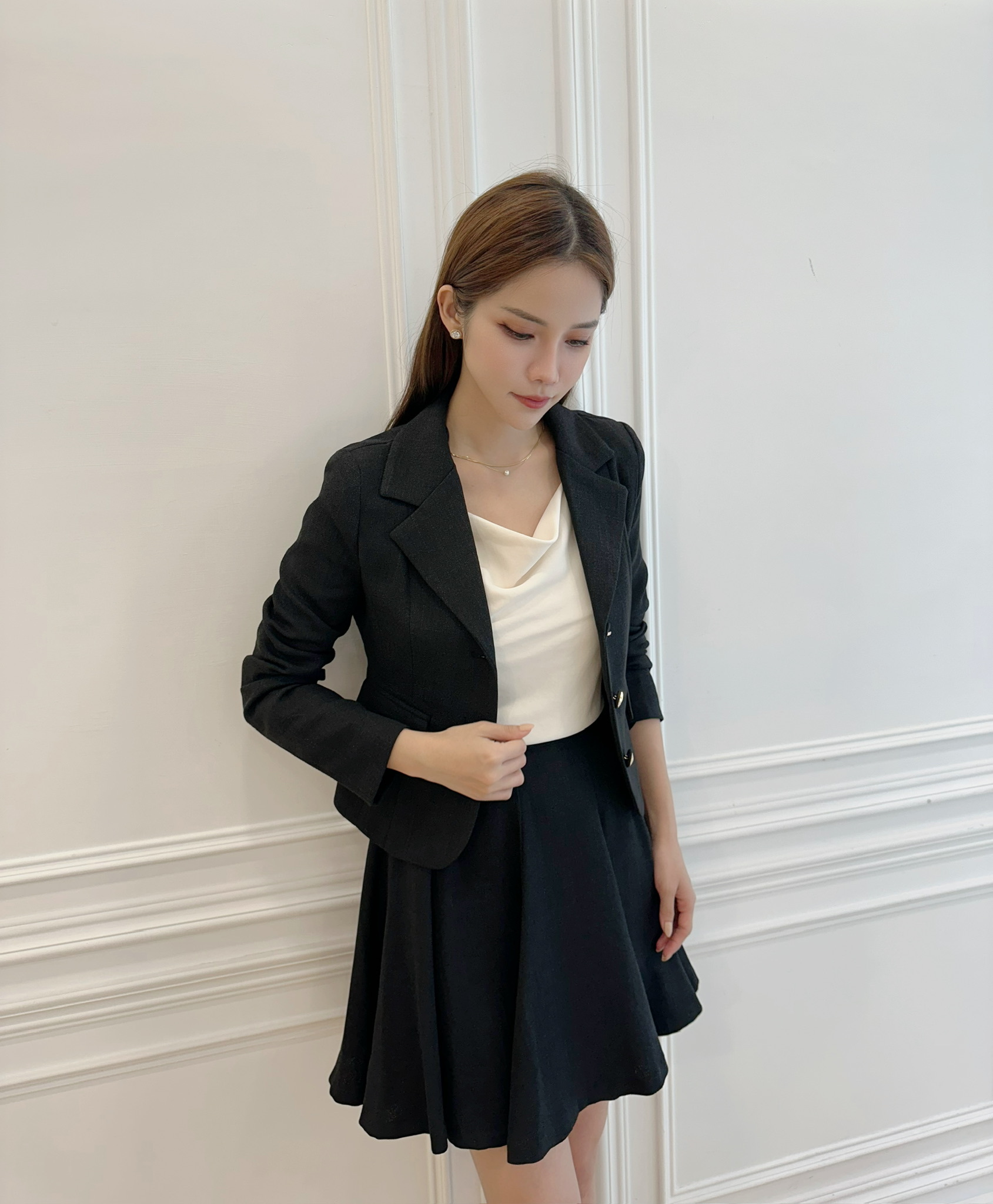 (女團風!)織紋金釦短裙