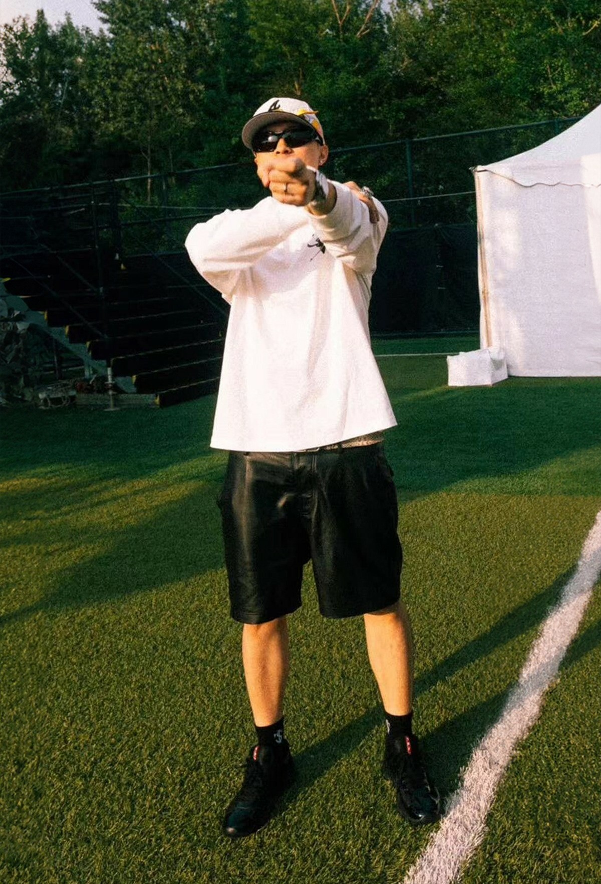 STK SmallTownKid ASEN同款 歌德十字印花 薄長袖