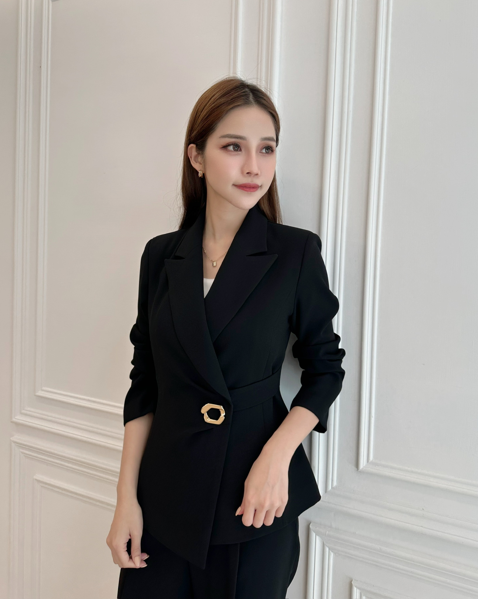 金屬側釦西裝套裝-黑