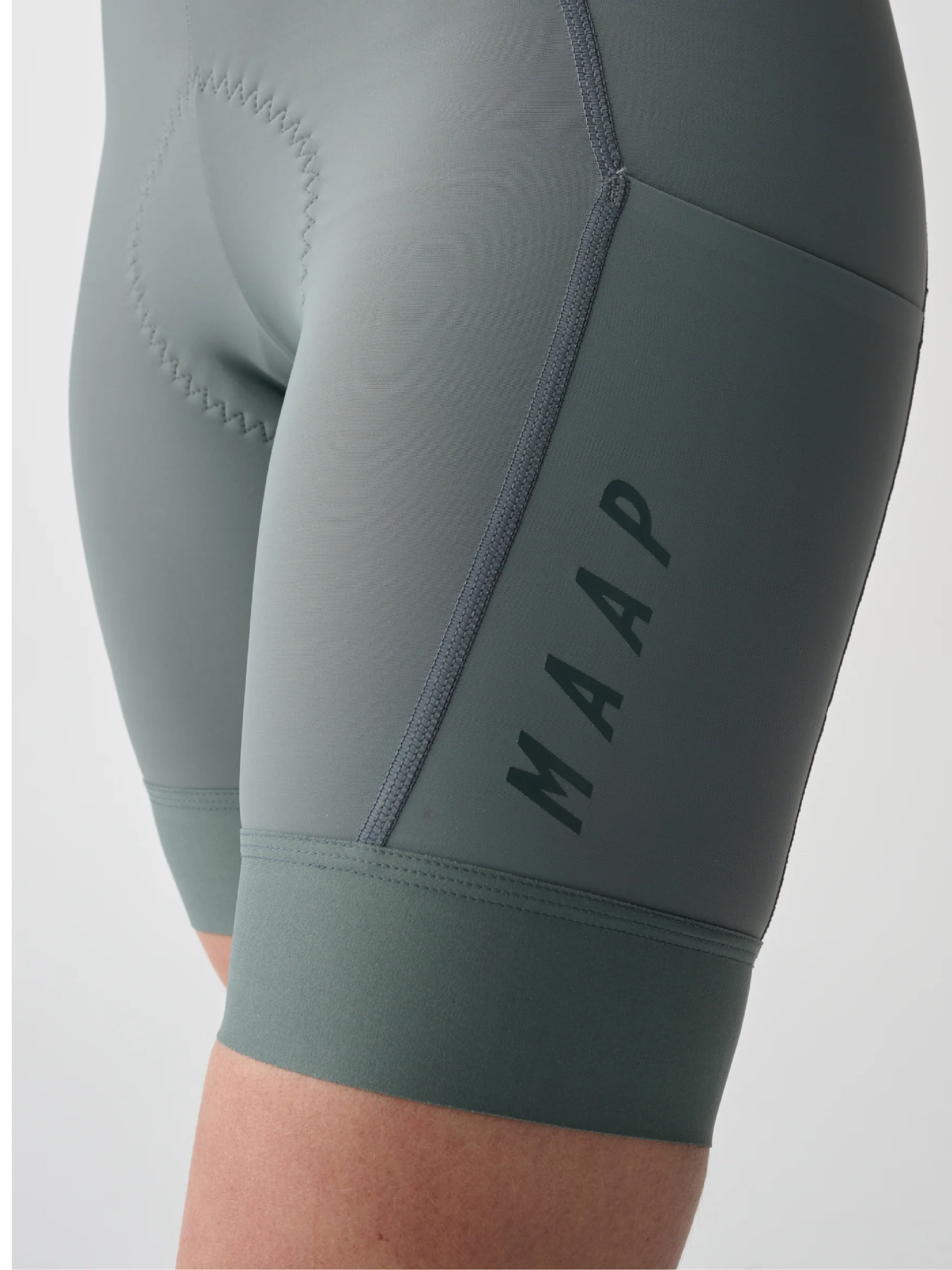 【MAAP】Women's Team Bib Evo Cargo 女吊帶口袋短車褲 / Balsam Green 香灰綠